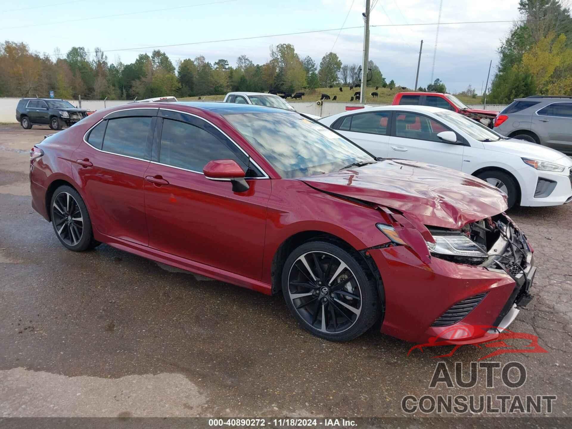 TOYOTA CAMRY 2018 - 4T1B61HK3JU636369