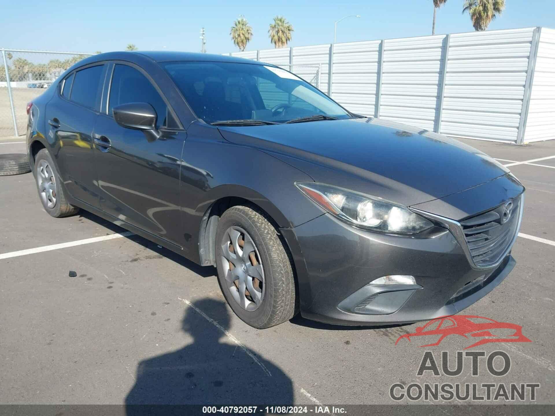 MAZDA MAZDA3 2016 - JM1BM1T72G1319271