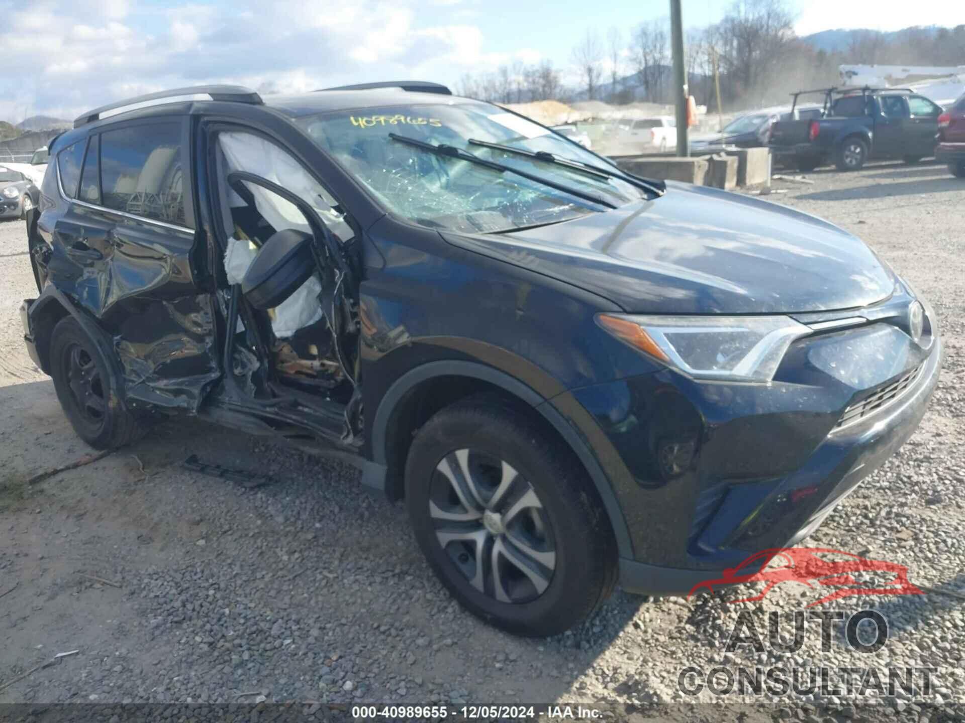 TOYOTA RAV4 2018 - 2T3ZFREV8JW494572