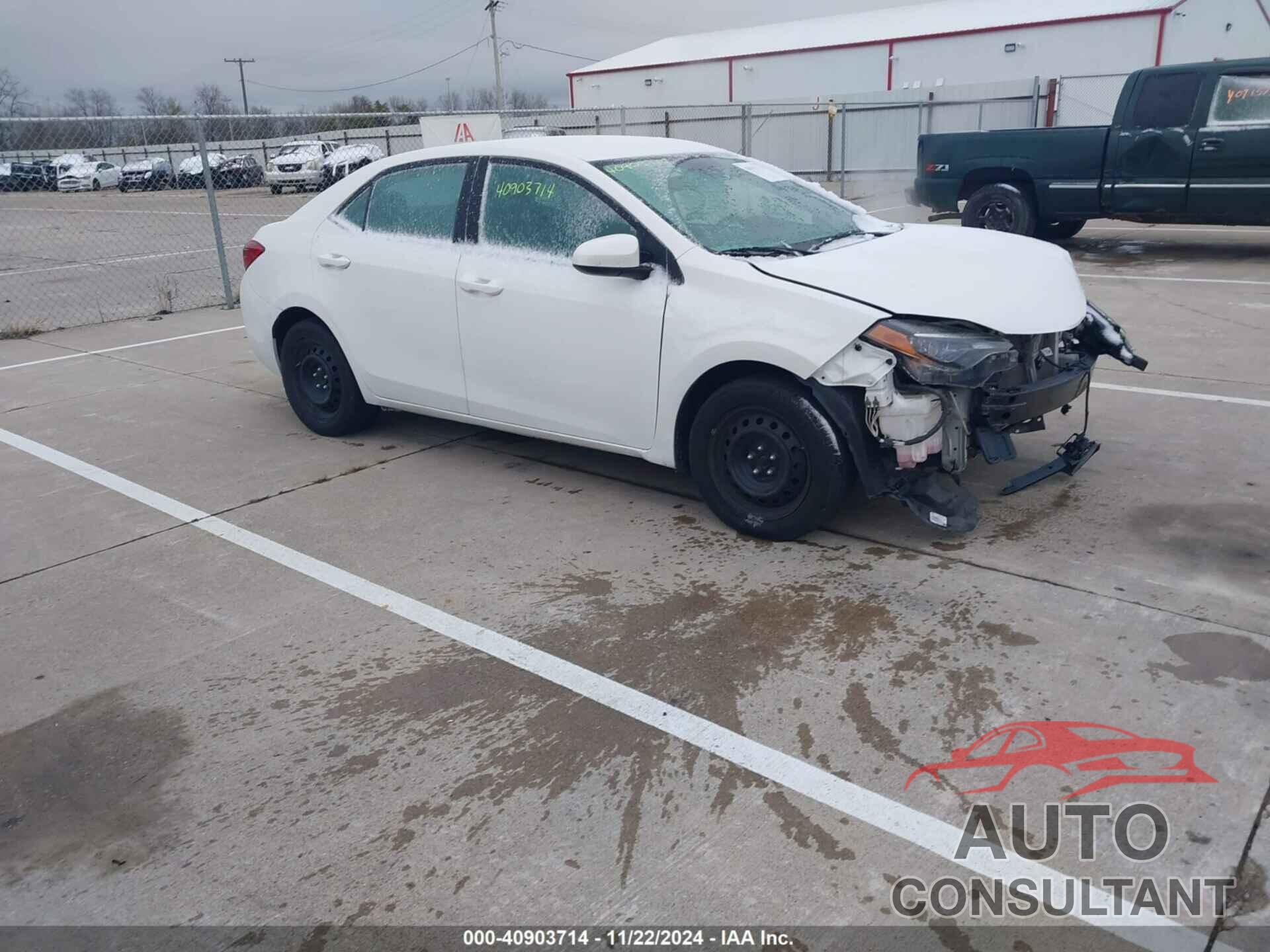 TOYOTA COROLLA 2017 - 5YFBURHE1HP657845