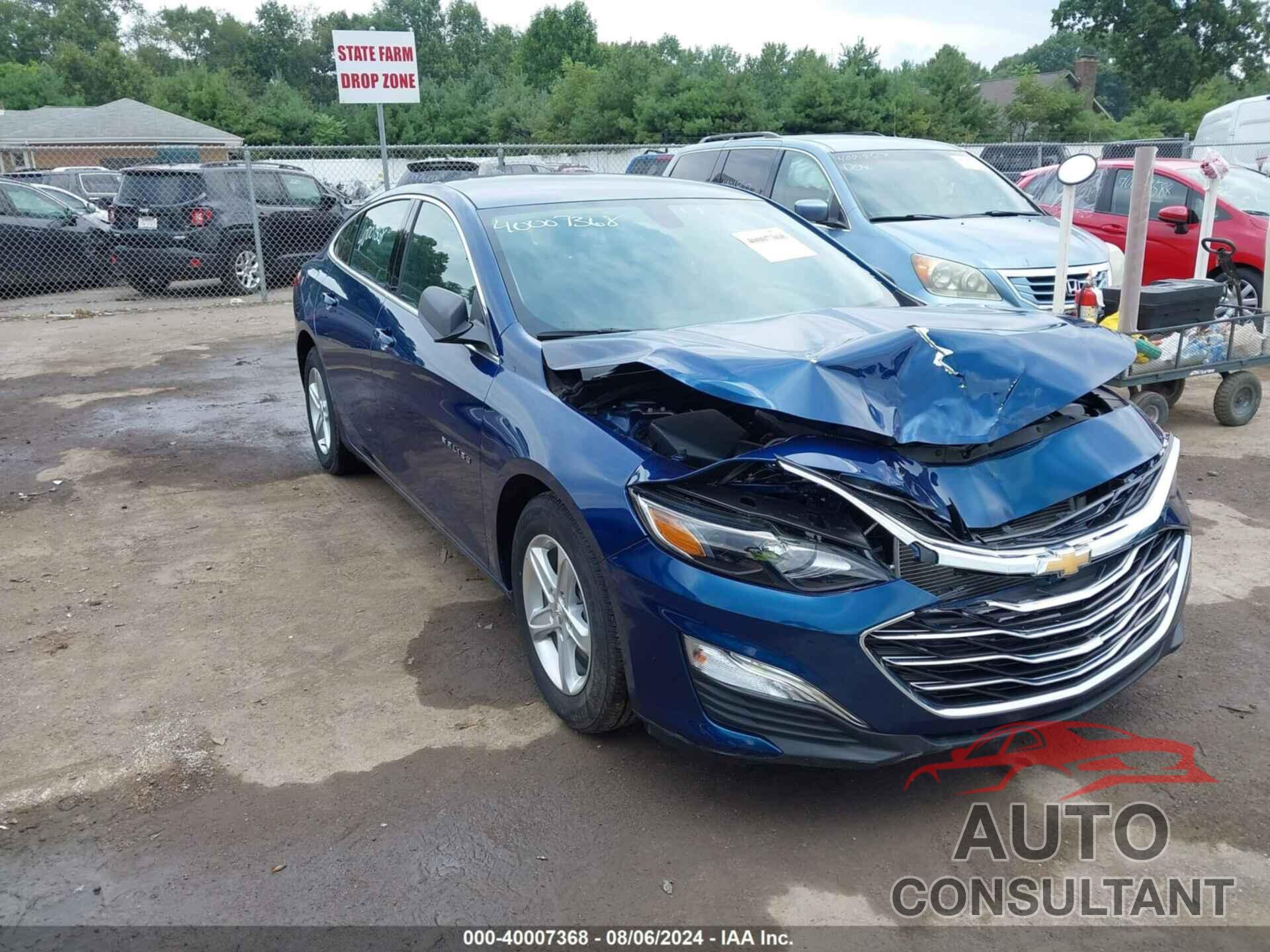 CHEVROLET MALIBU 2019 - 1G1ZB5ST3KF130045