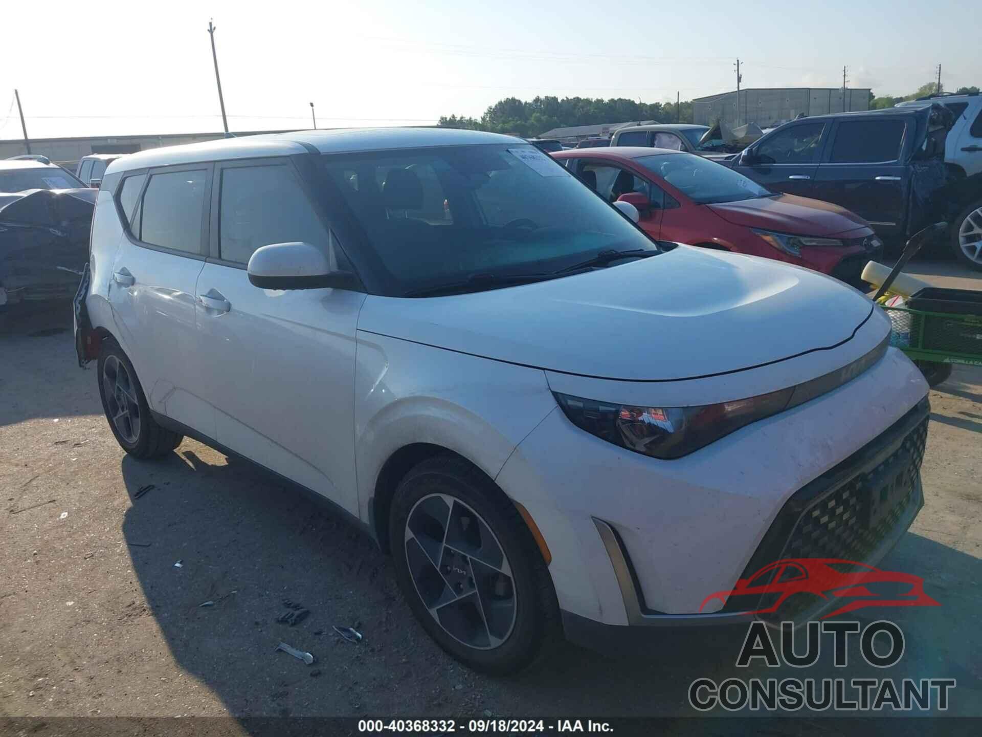 KIA SOUL 2023 - KNDJ33AU5P7872481