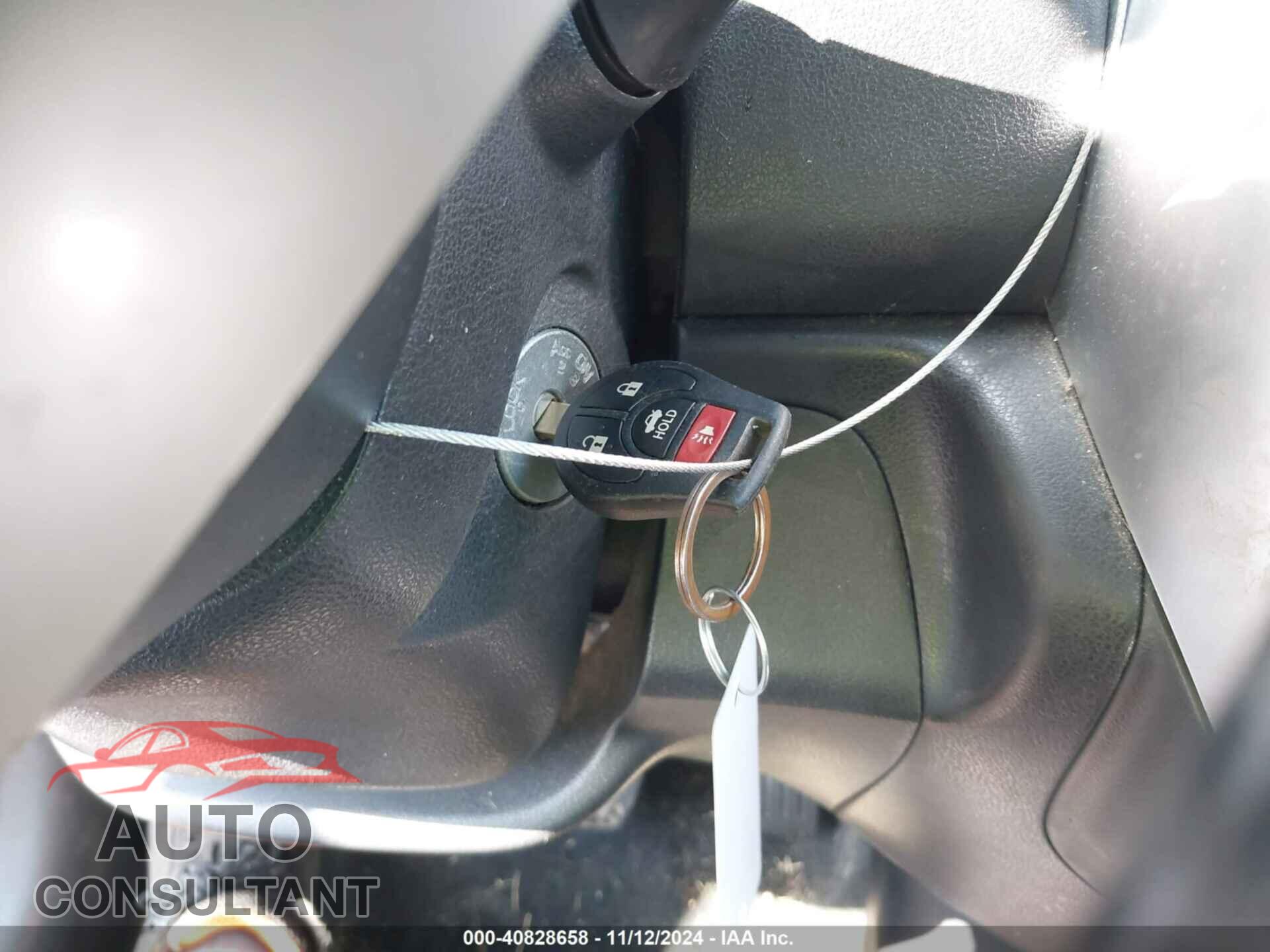 NISSAN VERSA NOTE 2019 - 3N1CE2CP3KL357443