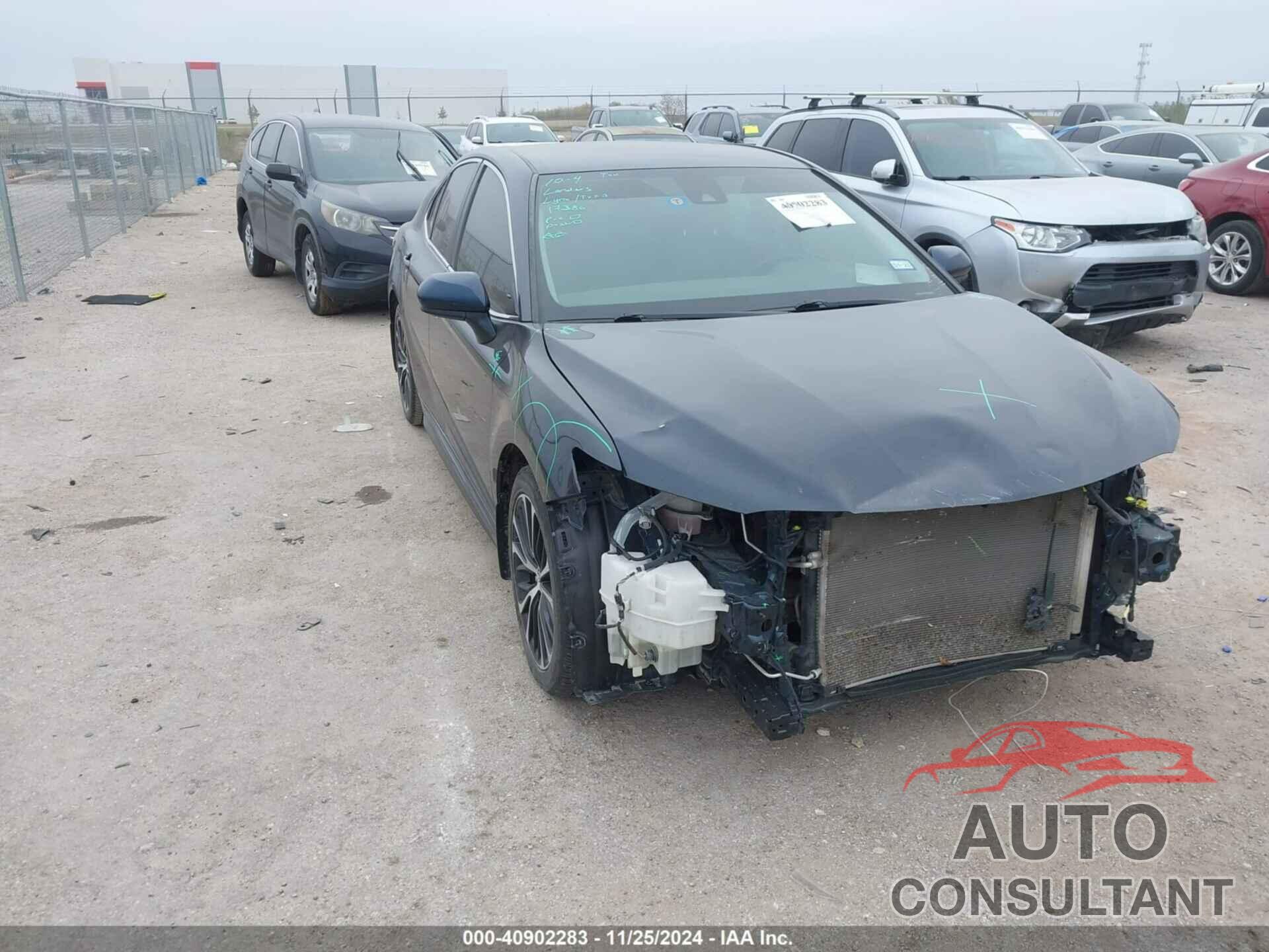 TOYOTA CAMRY 2020 - 4T1G11AK0LU331266