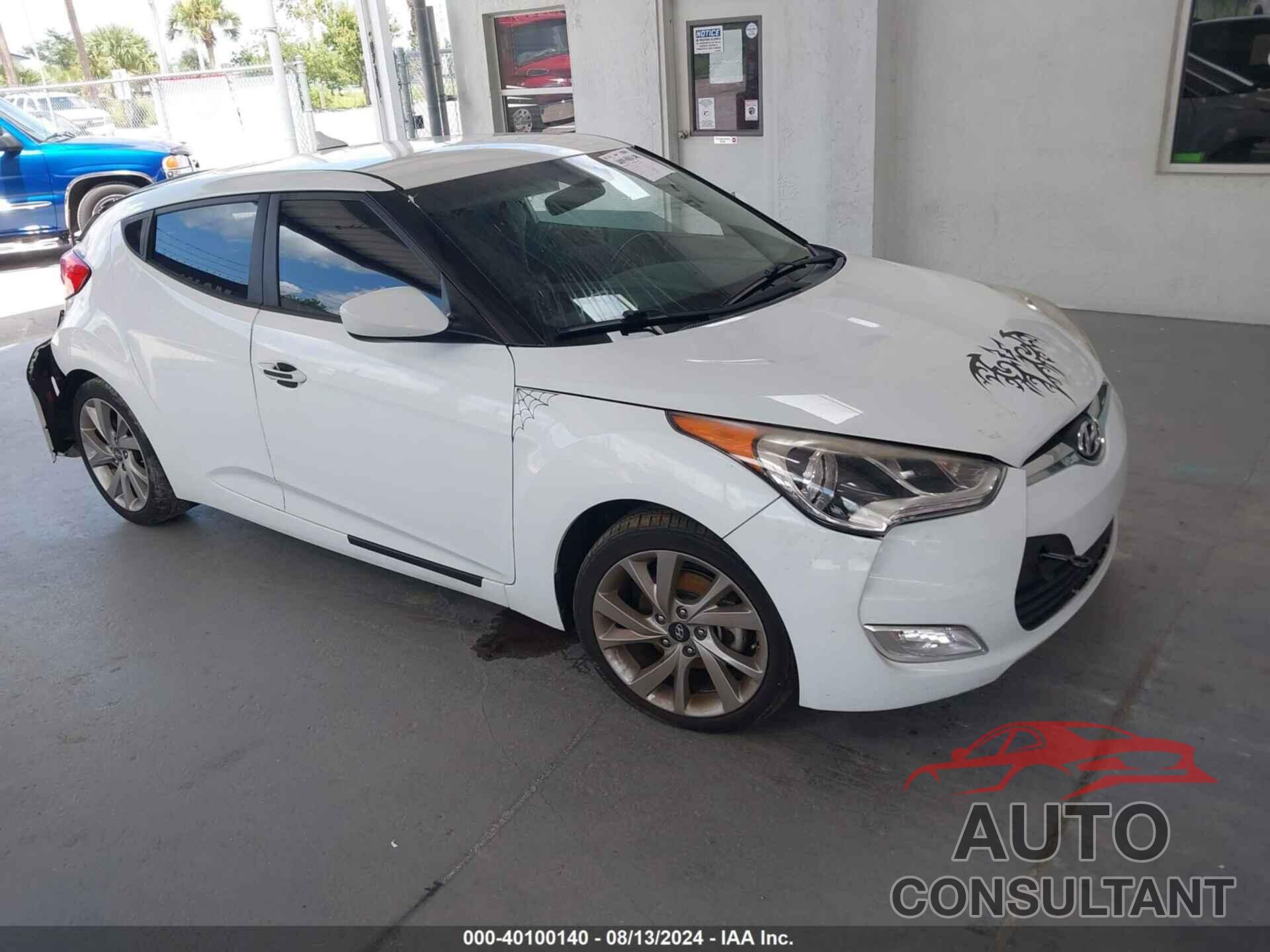 HYUNDAI VELOSTER 2017 - KMHTC6AD8HU310888