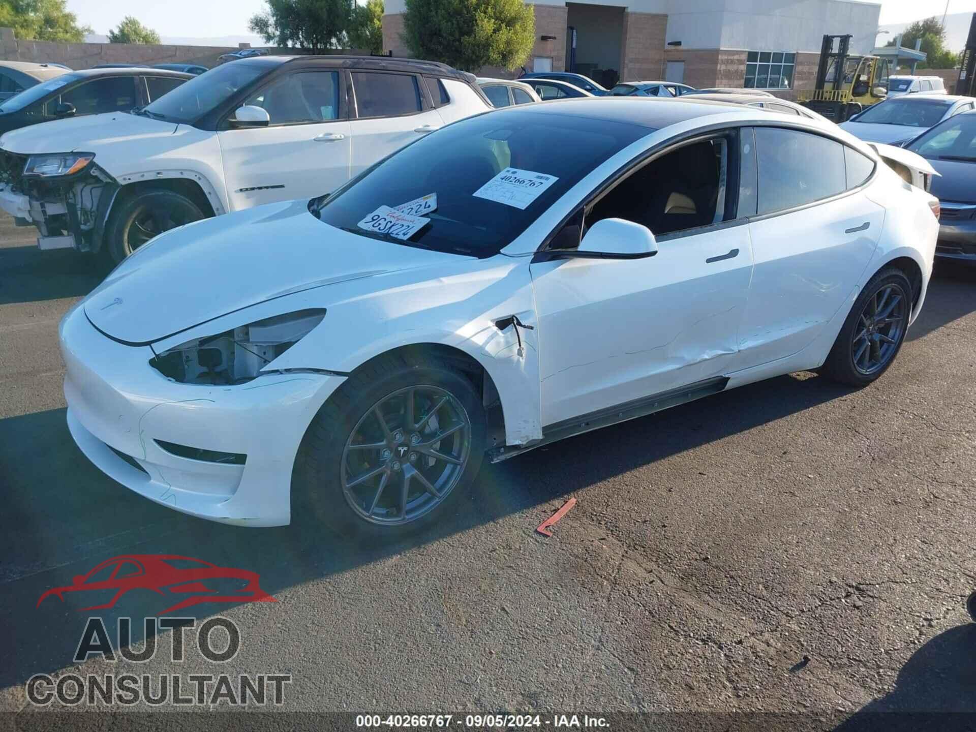 TESLA MODEL 3 2023 - 5YJ3E1EA9PF584710