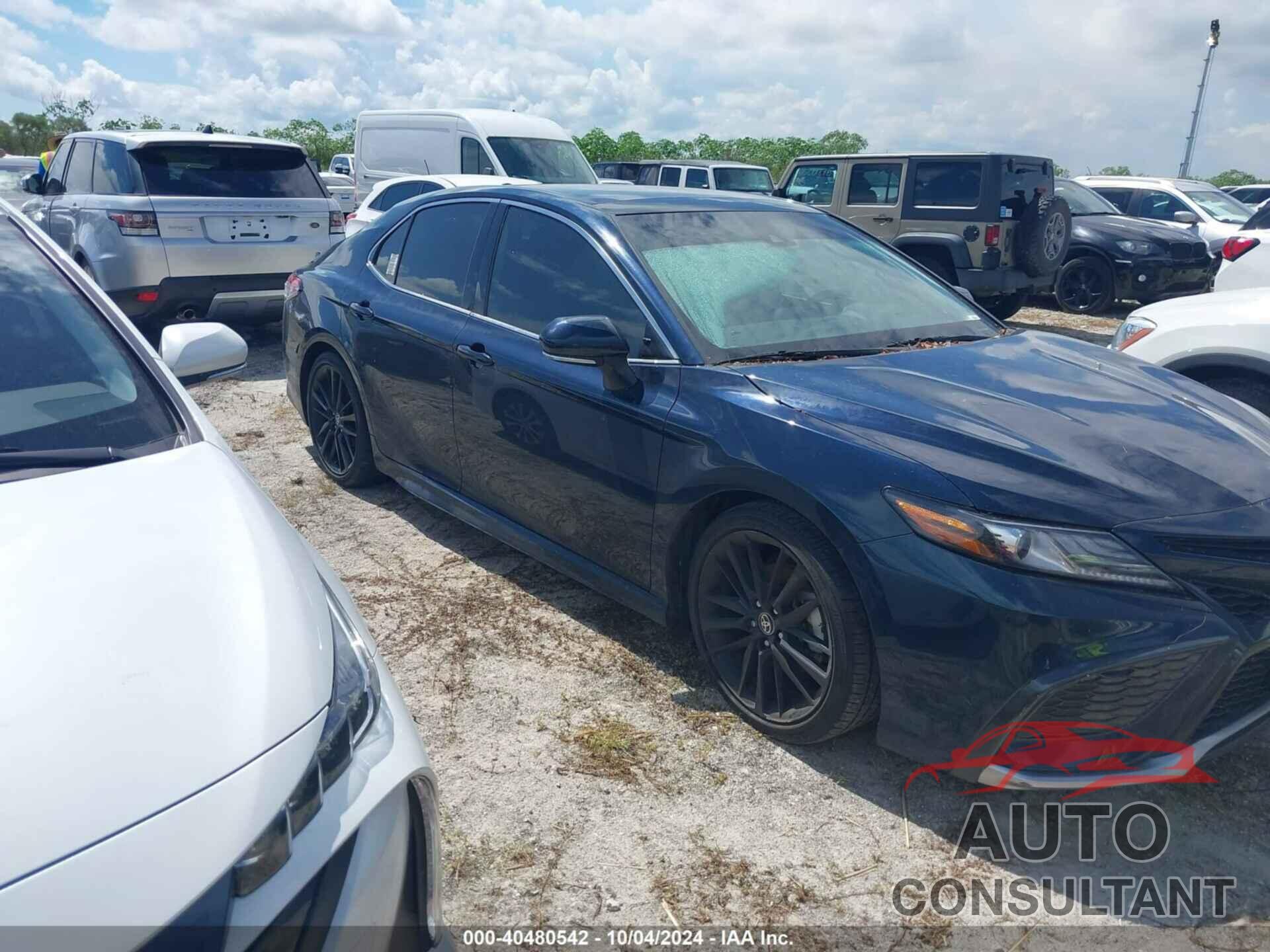 TOYOTA CAMRY 2021 - 4T1K61AK1MU559516