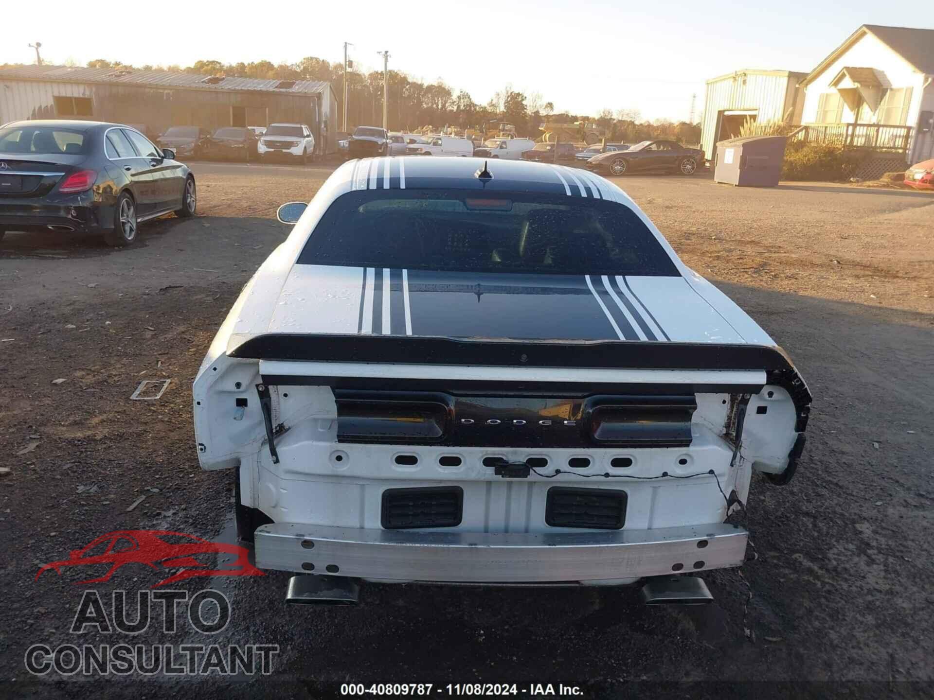 DODGE CHALLENGER 2017 - 2C3CDZFJ1HH588802