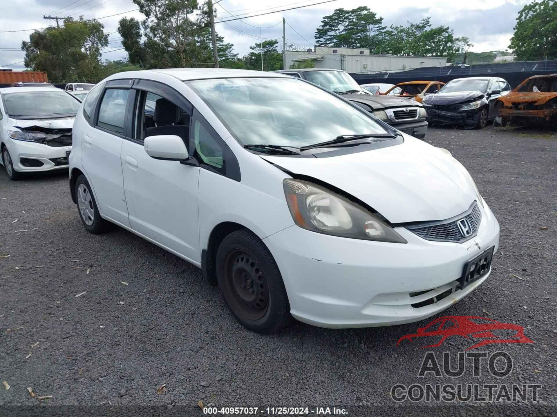 HONDA FIT 2013 - JHMGE8H30DC050705