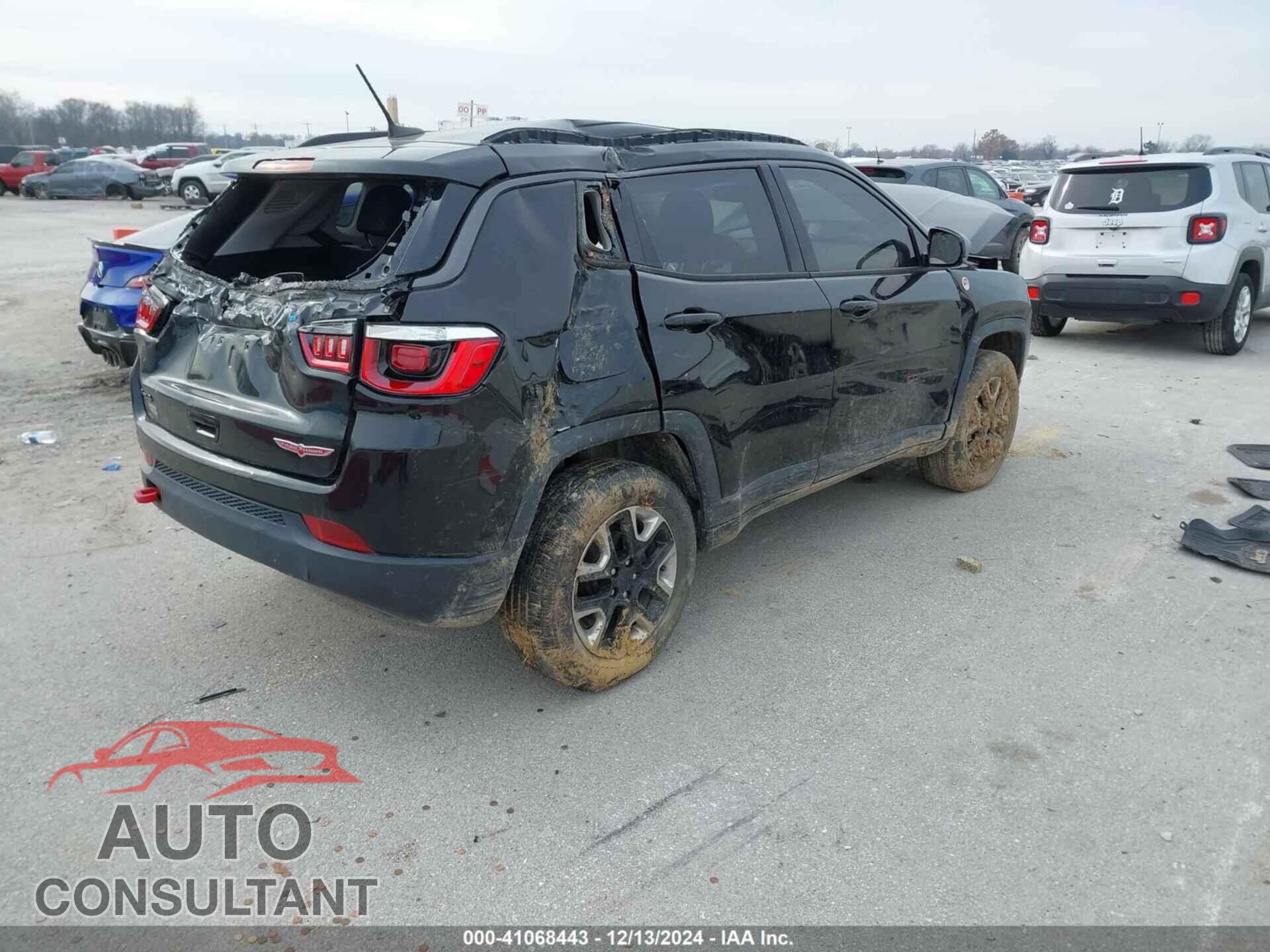 JEEP COMPASS 2018 - 3C4NJDDB6JT442016