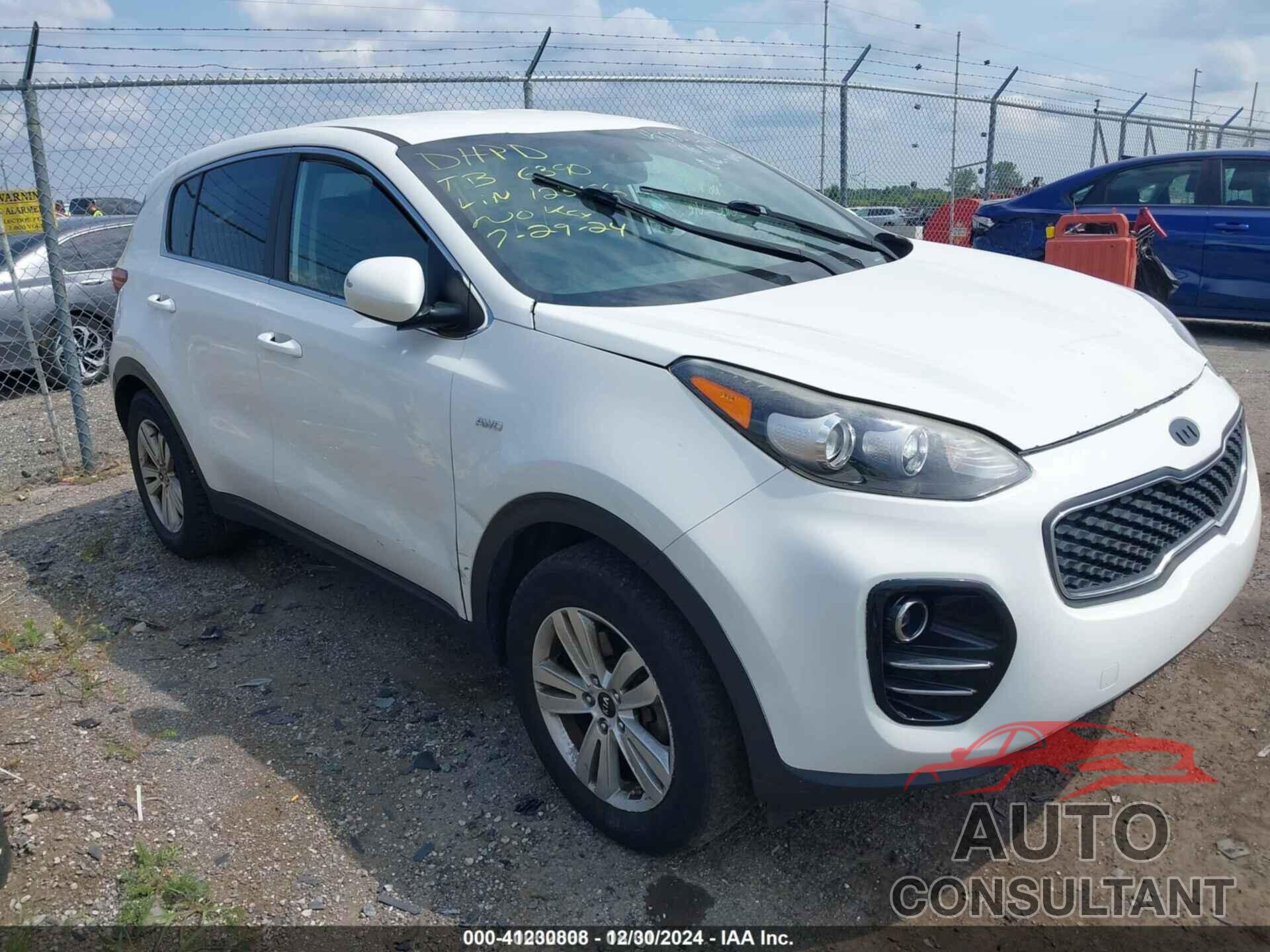 KIA SPORTAGE 2017 - KNDPMCAC3H7123159