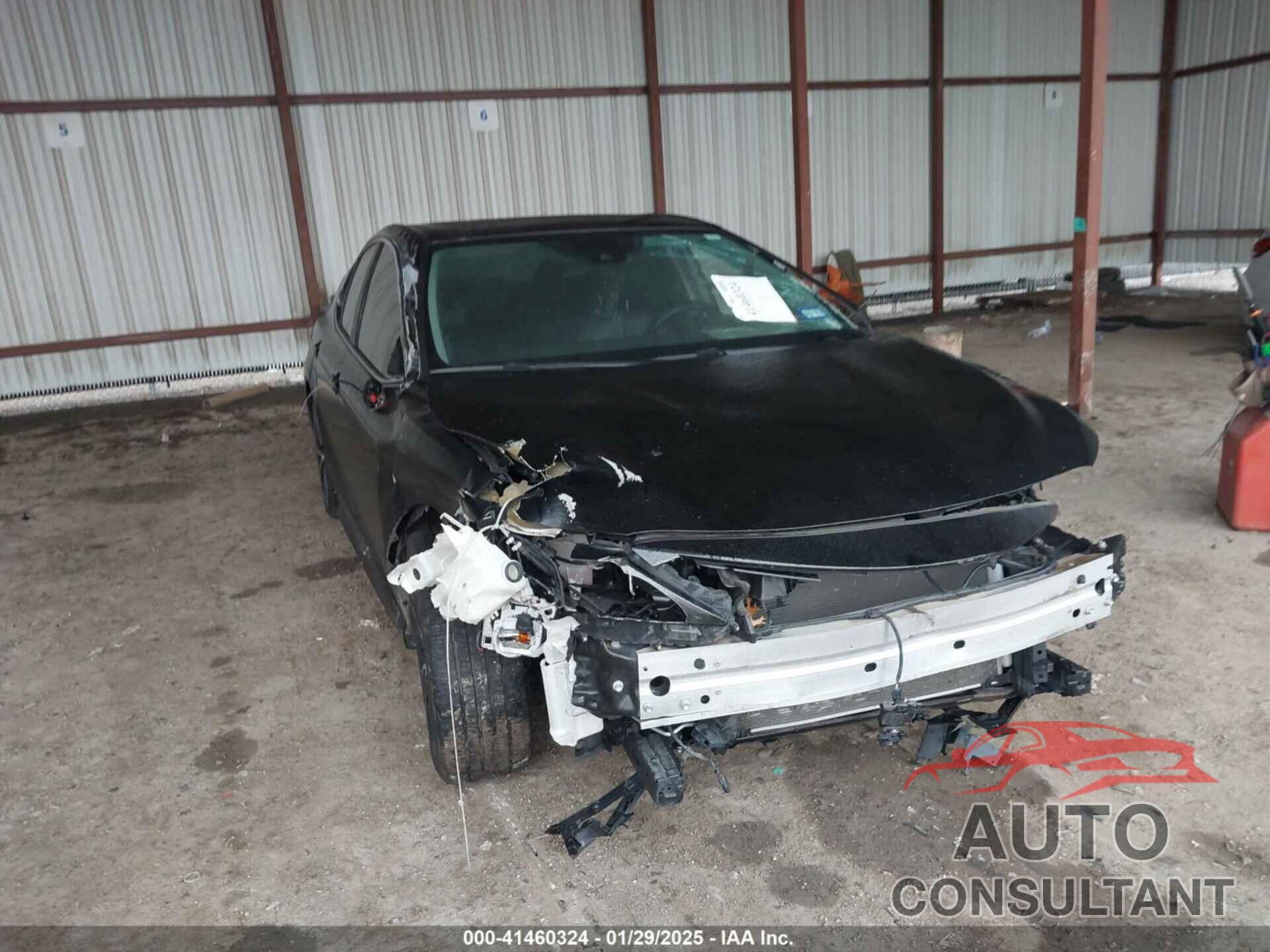 TOYOTA CAMRY 2019 - 4T1B11HK0KU795835