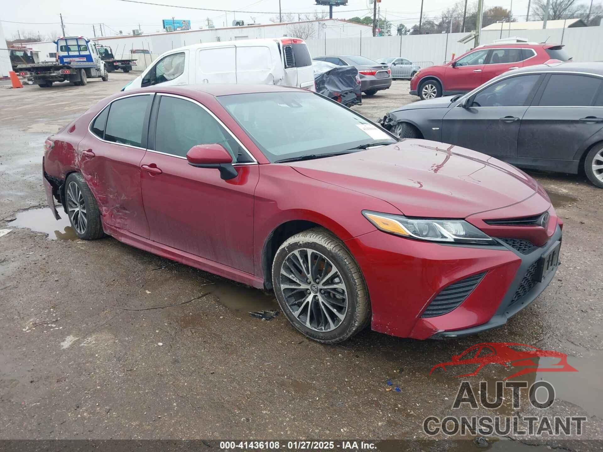 TOYOTA CAMRY 2018 - 4T1B11HK3JU615441
