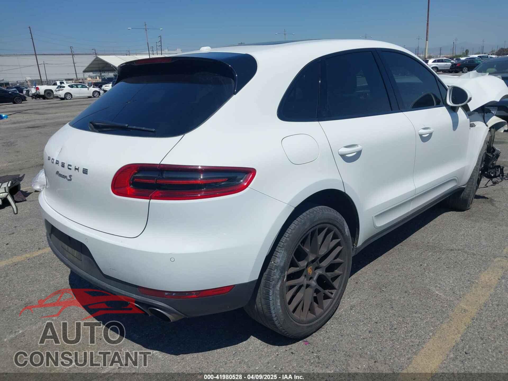 PORSCHE MACAN 2016 - WP1AB2A51GLB52574