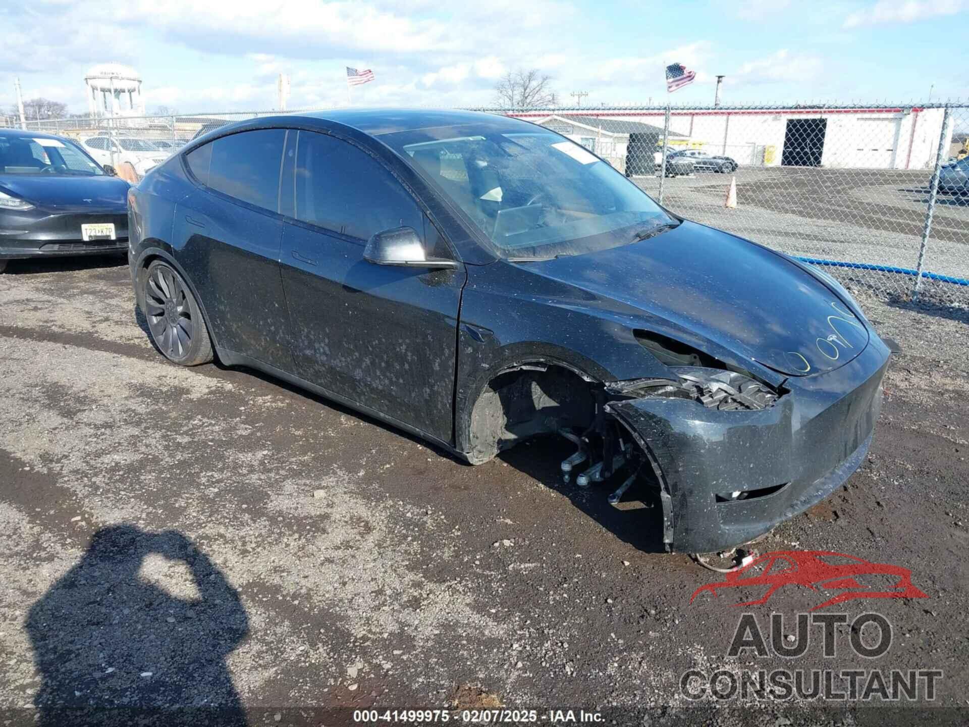 TESLA MODEL Y 2023 - 7SAYGDEF6PF864276