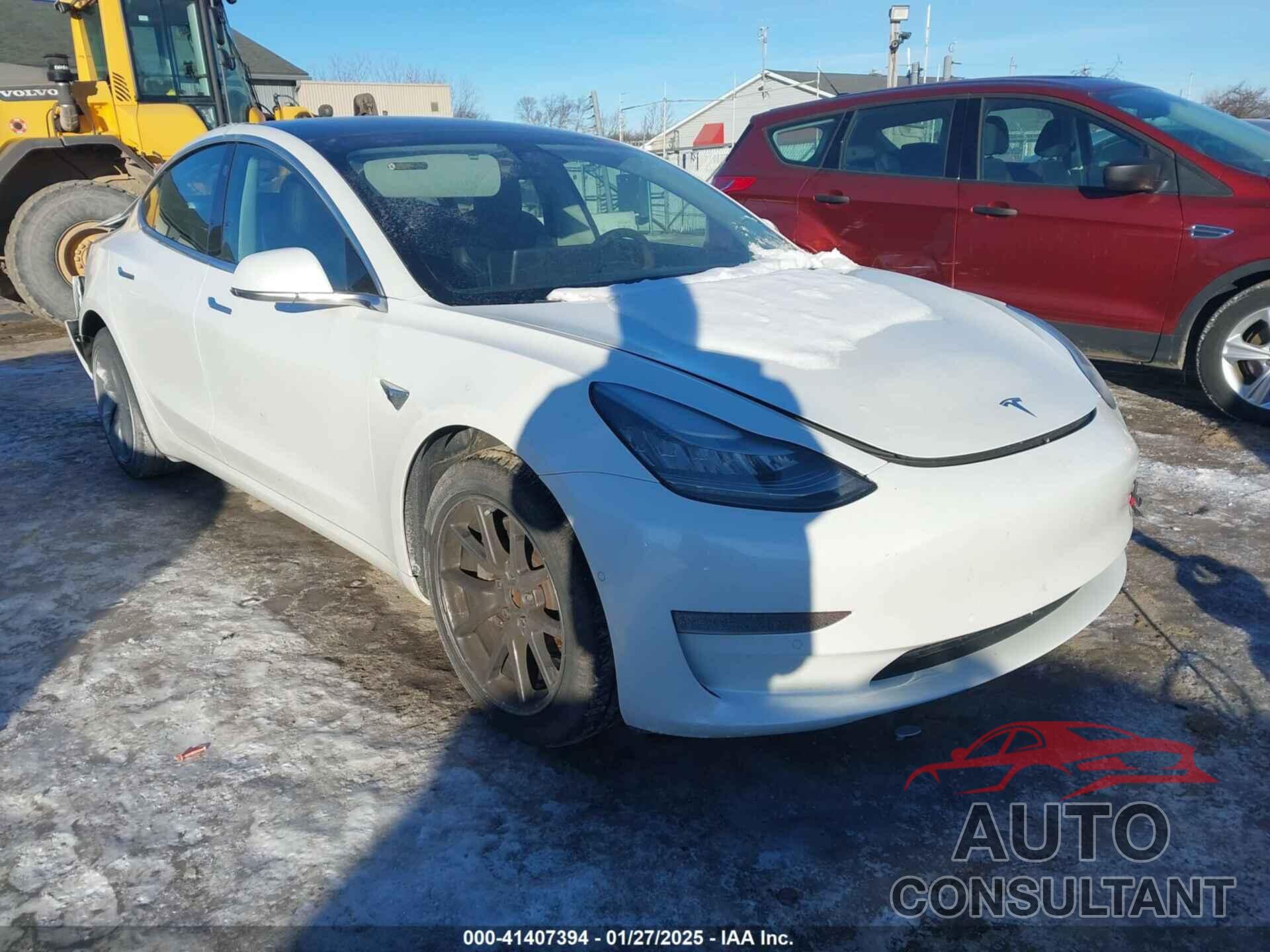 TESLA MODEL 3 2019 - 5YJ3E1EB0KF493617