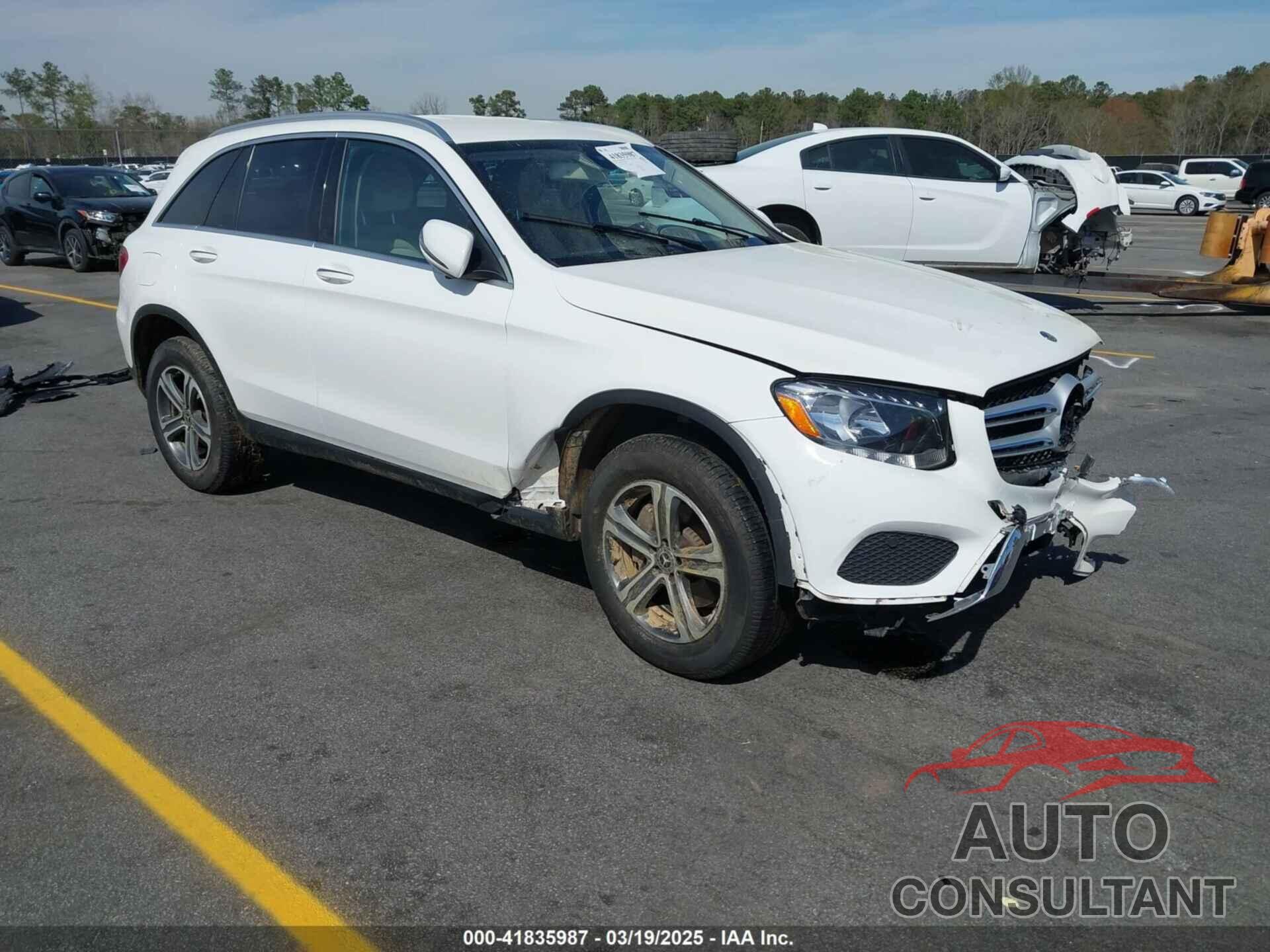 MERCEDES-BENZ GLC 300 2019 - WDC0G4JB3KV150851