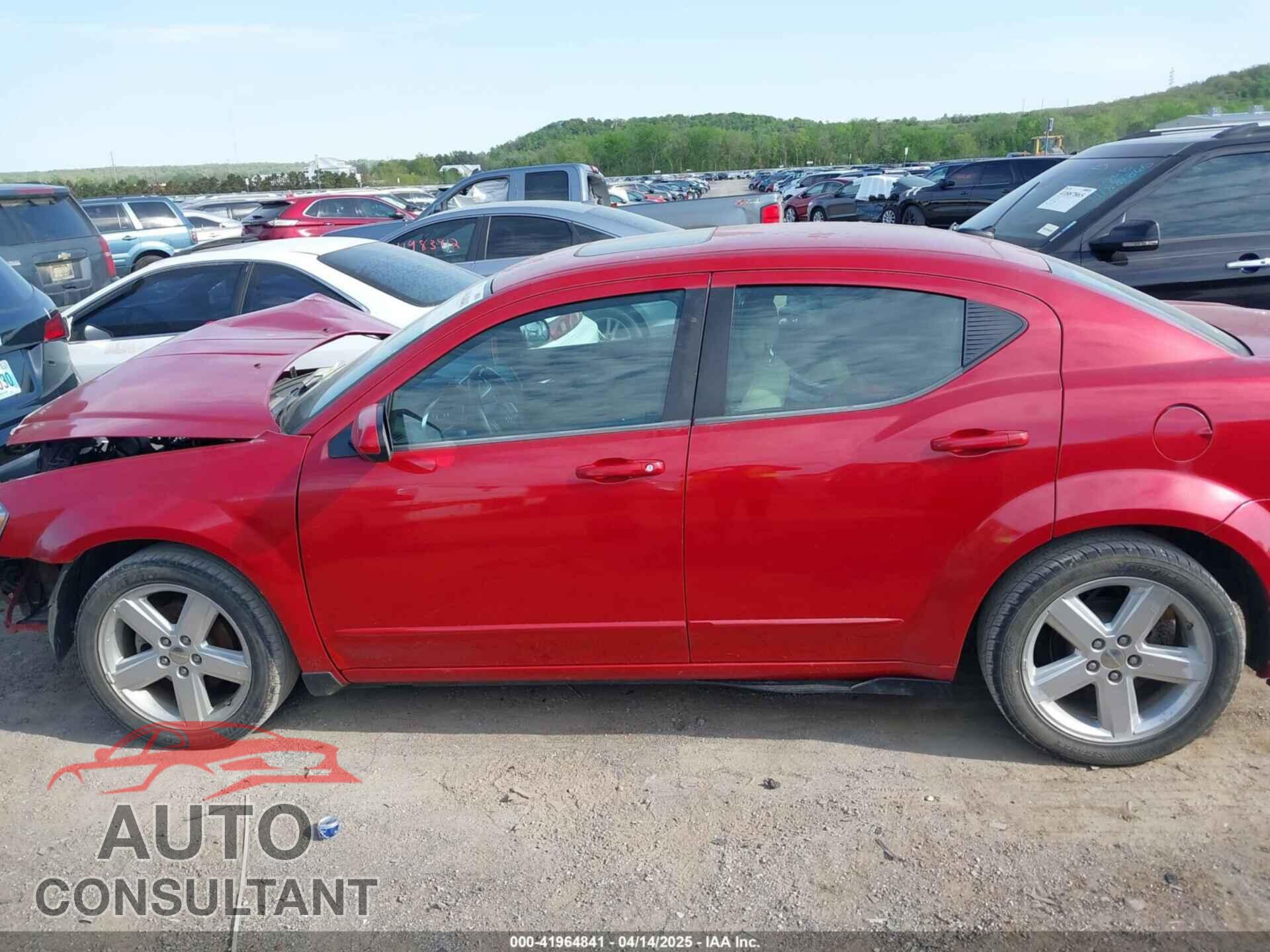 DODGE AVENGER 2013 - 1C3CDZCB1DN682290