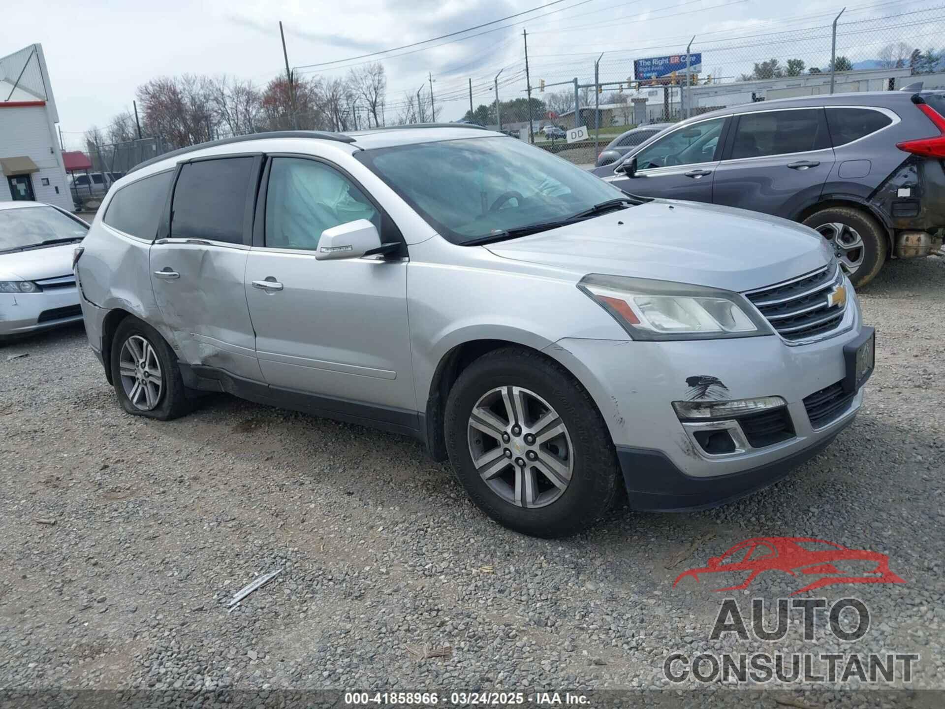 CHEVROLET TRAVERSE 2015 - 1GNKVHKD3FJ108745