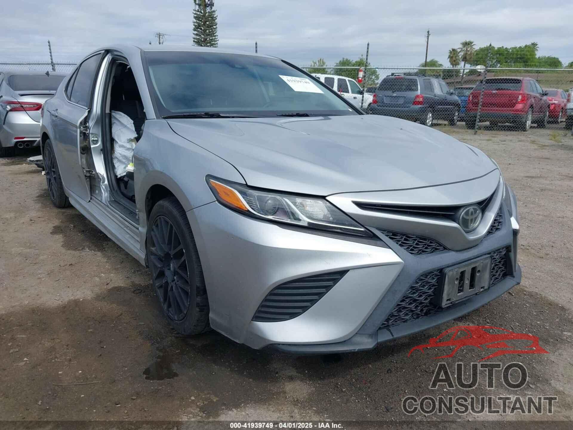 TOYOTA CAMRY 2020 - 4T1G11AK5LU890005