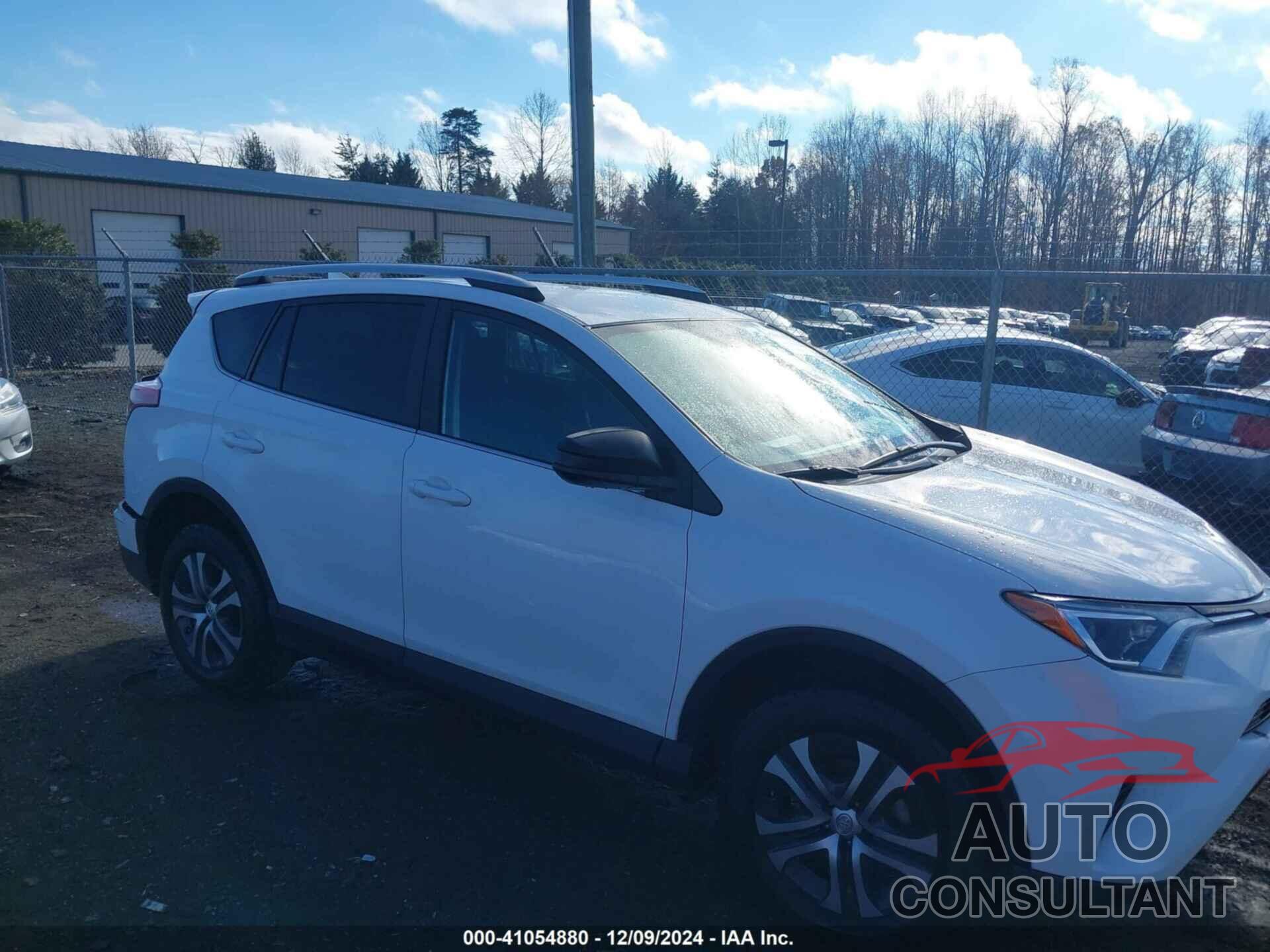 TOYOTA RAV4 2018 - 2T3ZFREV6JW503527