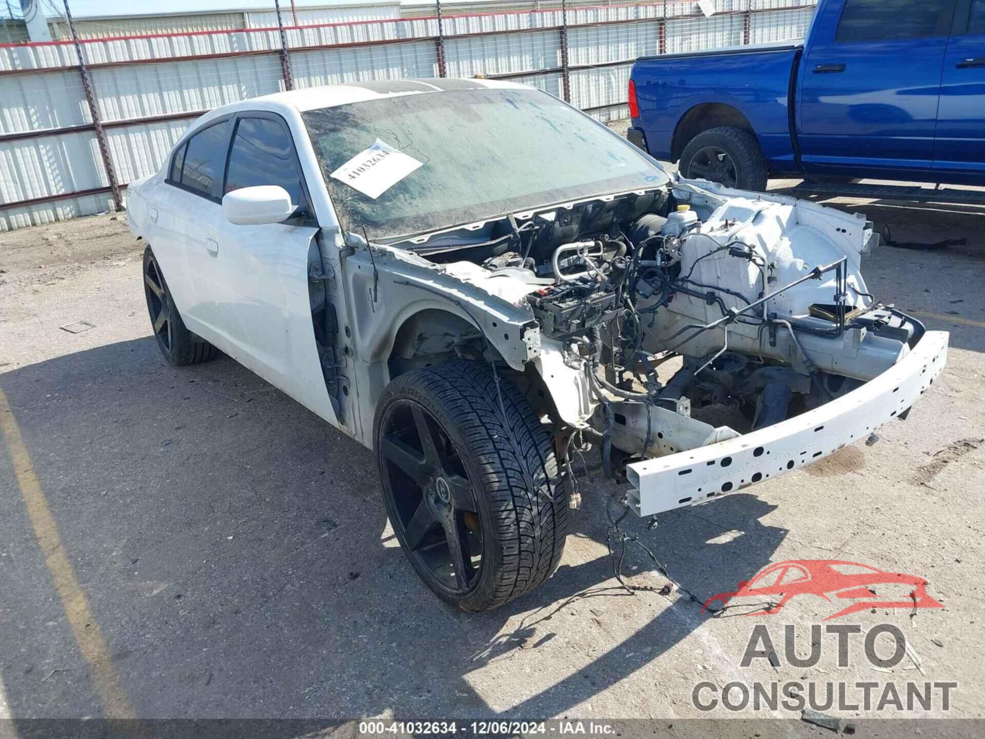 DODGE CHARGER 2015 - 2C3CDXBG8FH840640