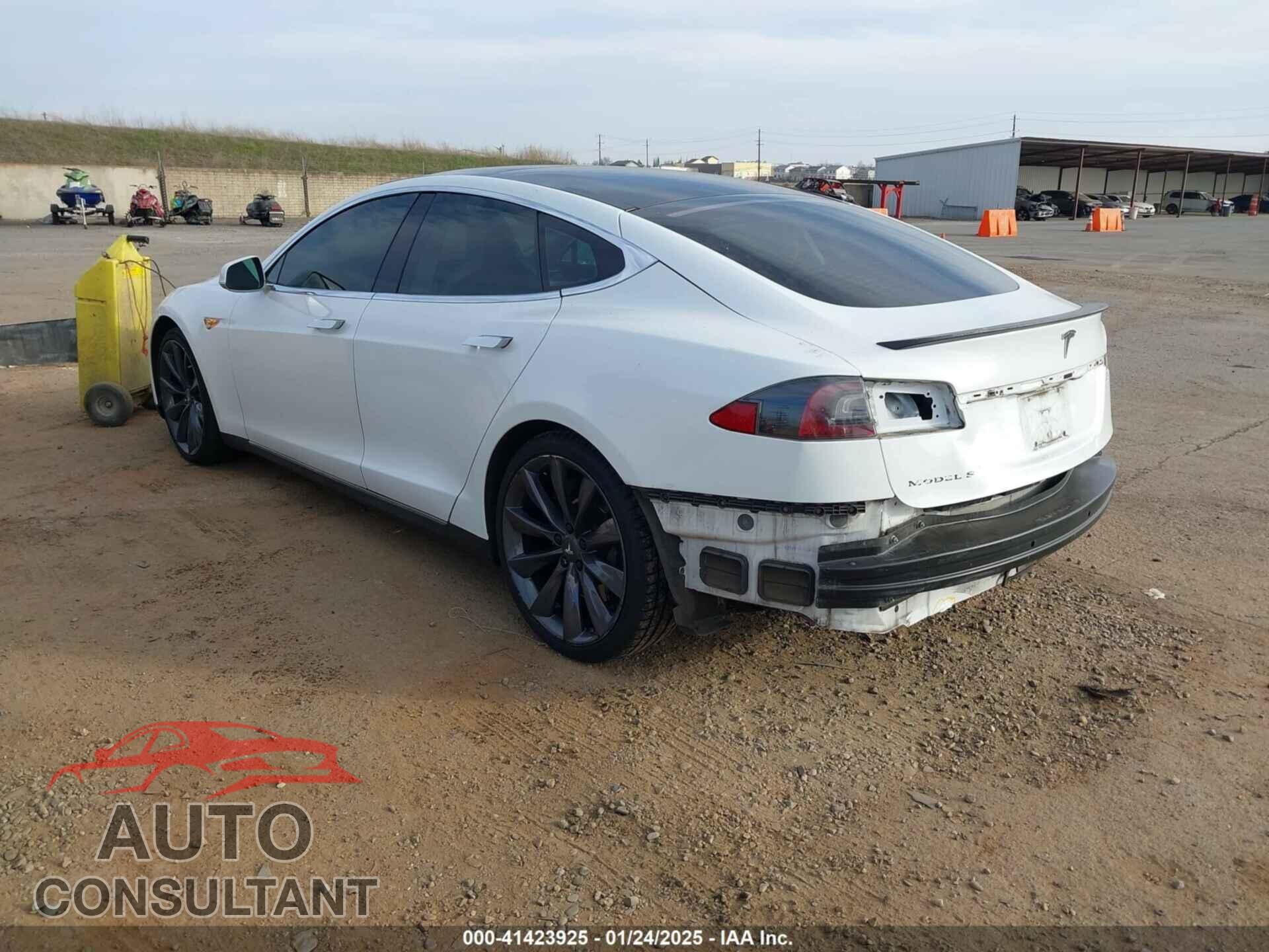 TESLA MODEL S 2012 - 5YJSA1DP7CFS01032