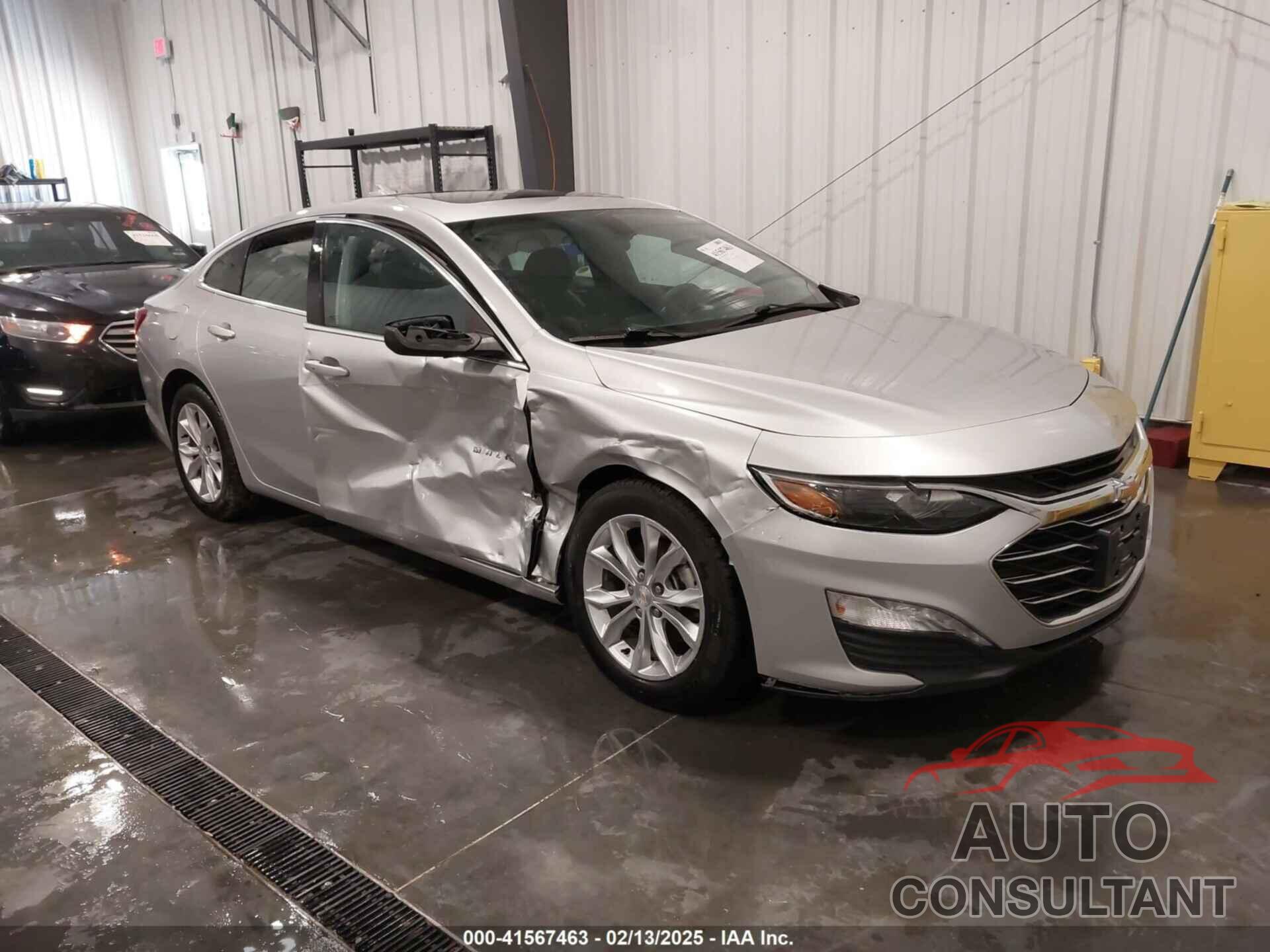 CHEVROLET MALIBU 2021 - 1G1ZD5STXMF037200