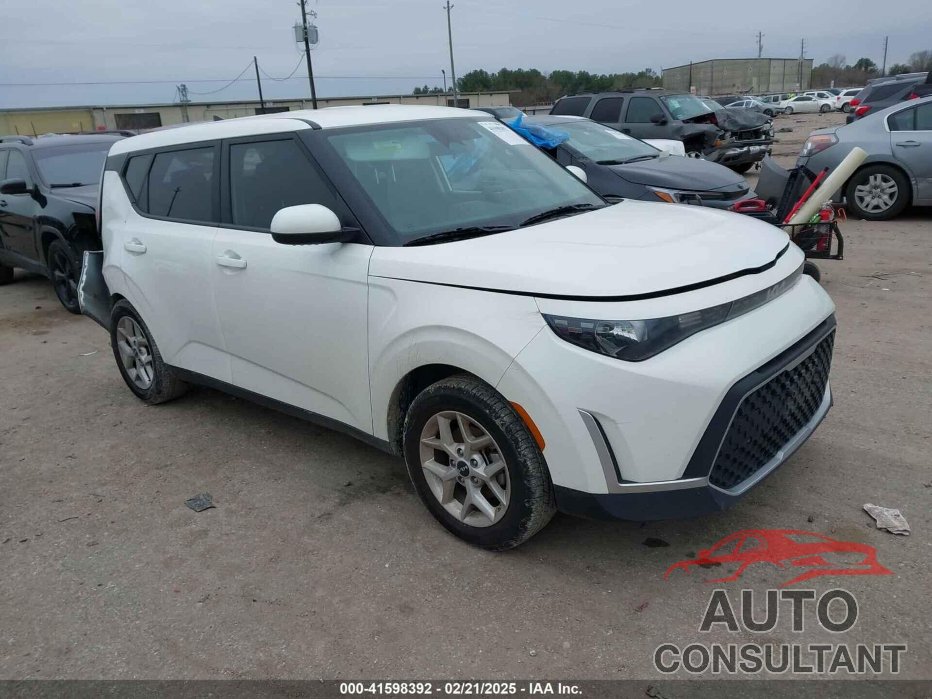 KIA SOUL 2023 - KNDJ23AUXP7215033