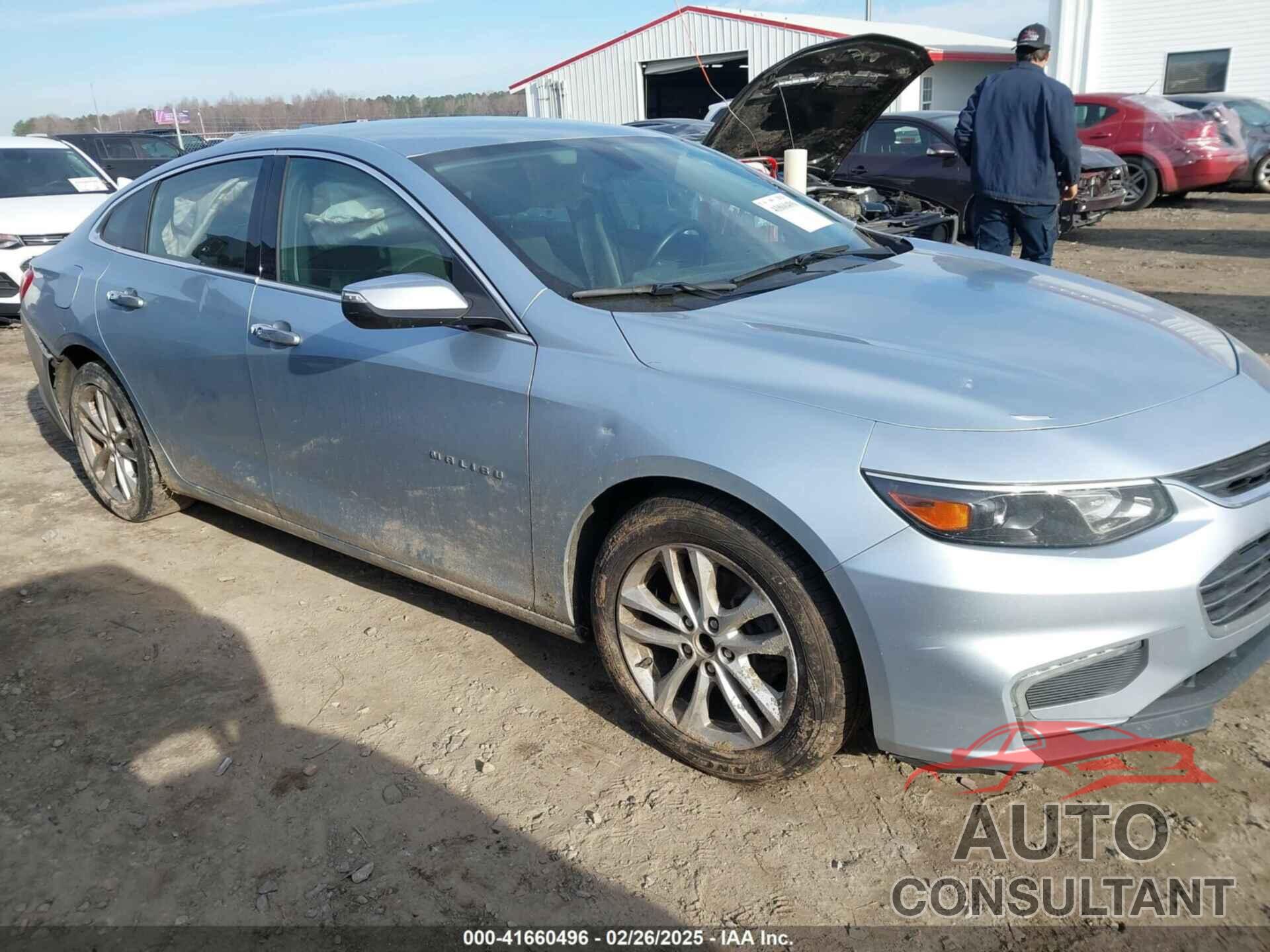 CHEVROLET MALIBU 2017 - 1G1ZE5ST2HF141991
