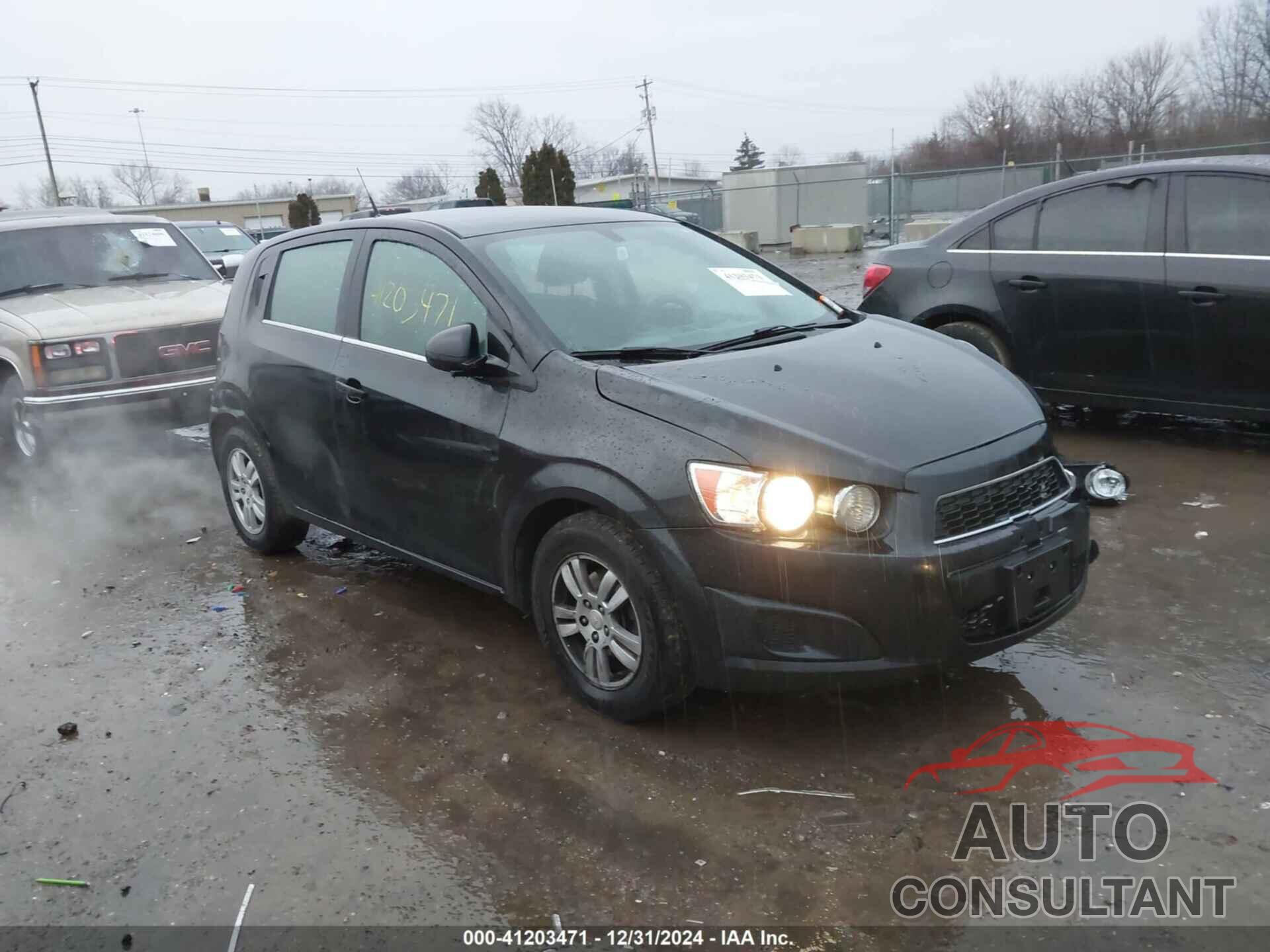 CHEVROLET SONIC 2014 - 1G1JC6SGXE4232882