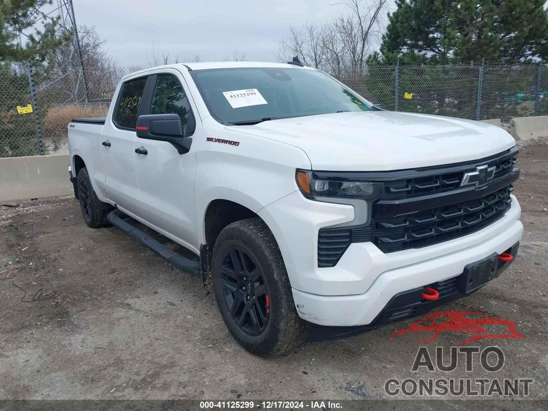 CHEVROLET SILVERADO 1500 2023 - 1GCUDEED6PZ119644