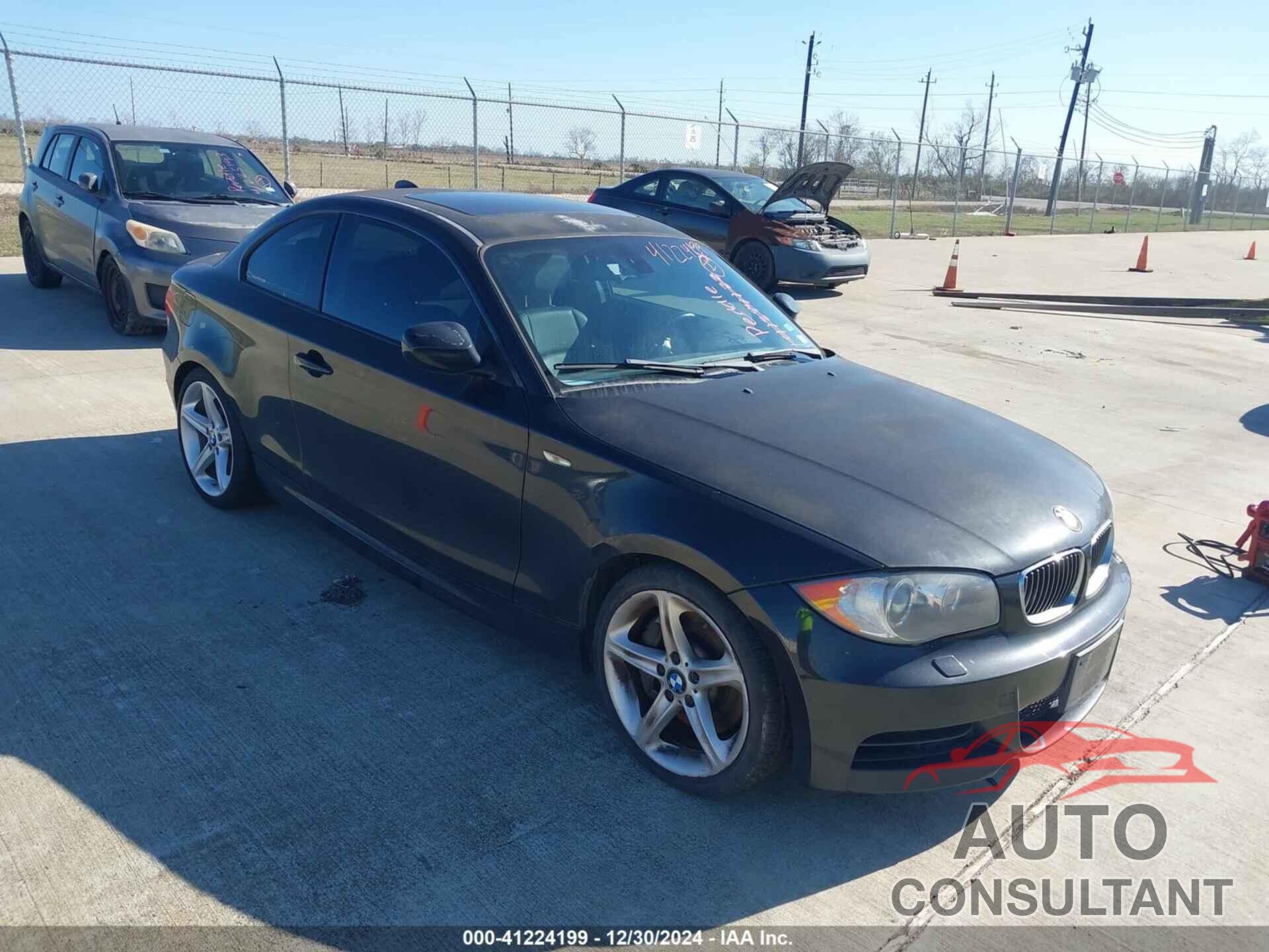 BMW 135I 2010 - WBAUC7C52AVK96228