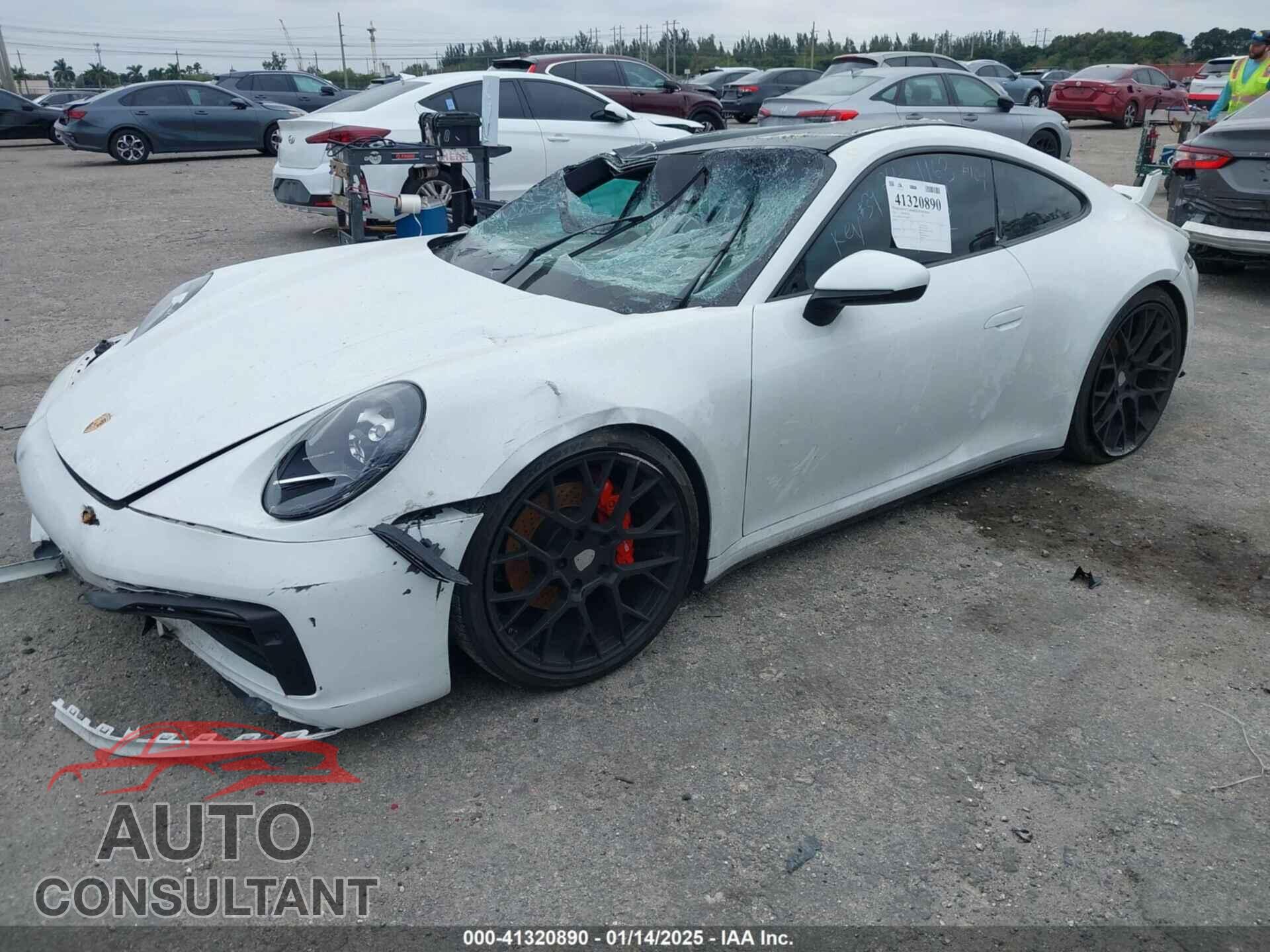 PORSCHE 911 2021 - WP0AA2A95MS206533
