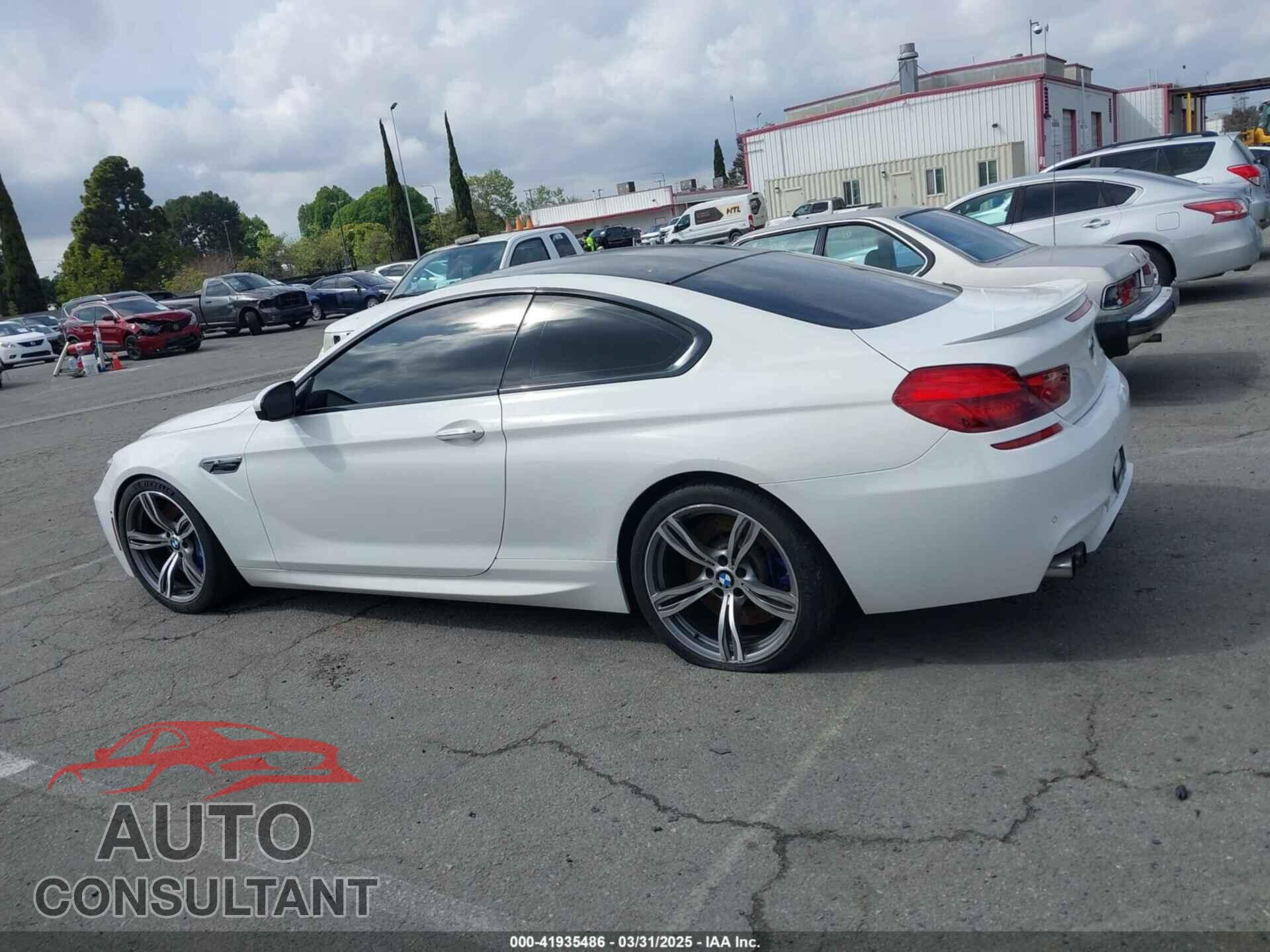 BMW M6 2013 - WBSLX9C50DC968892
