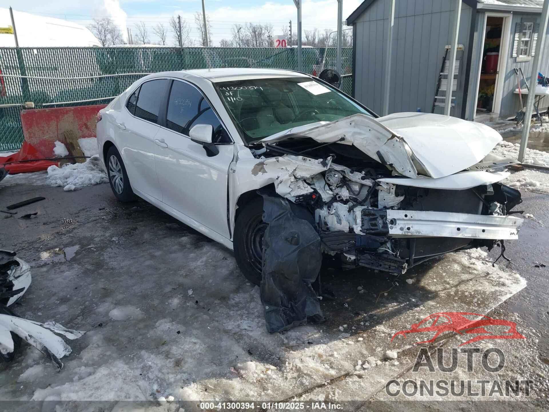 TOYOTA CAMRY 2020 - 4T1C31AK5LU539510