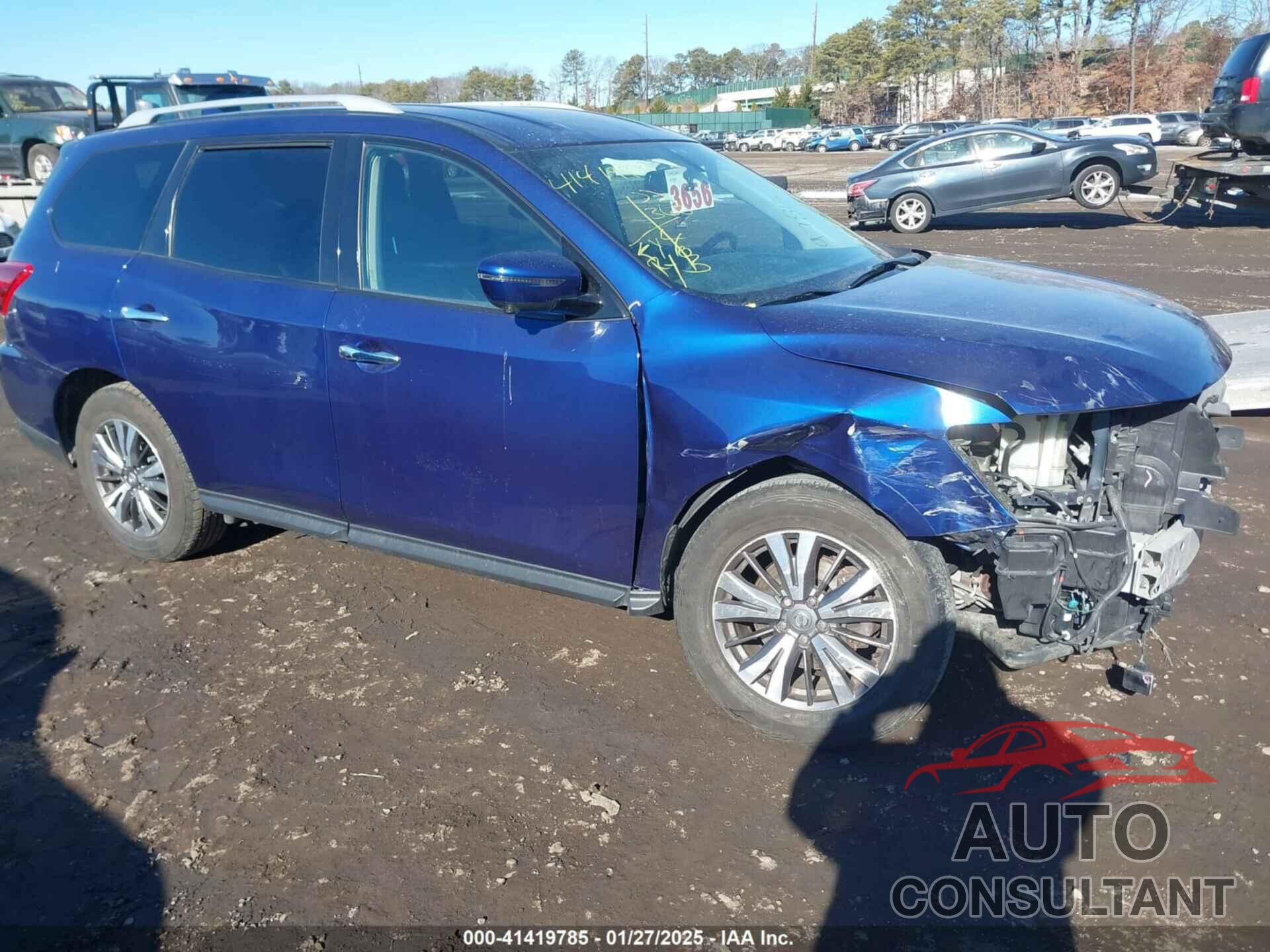 NISSAN PATHFINDER 2020 - 5N1DR2CM9LC615789