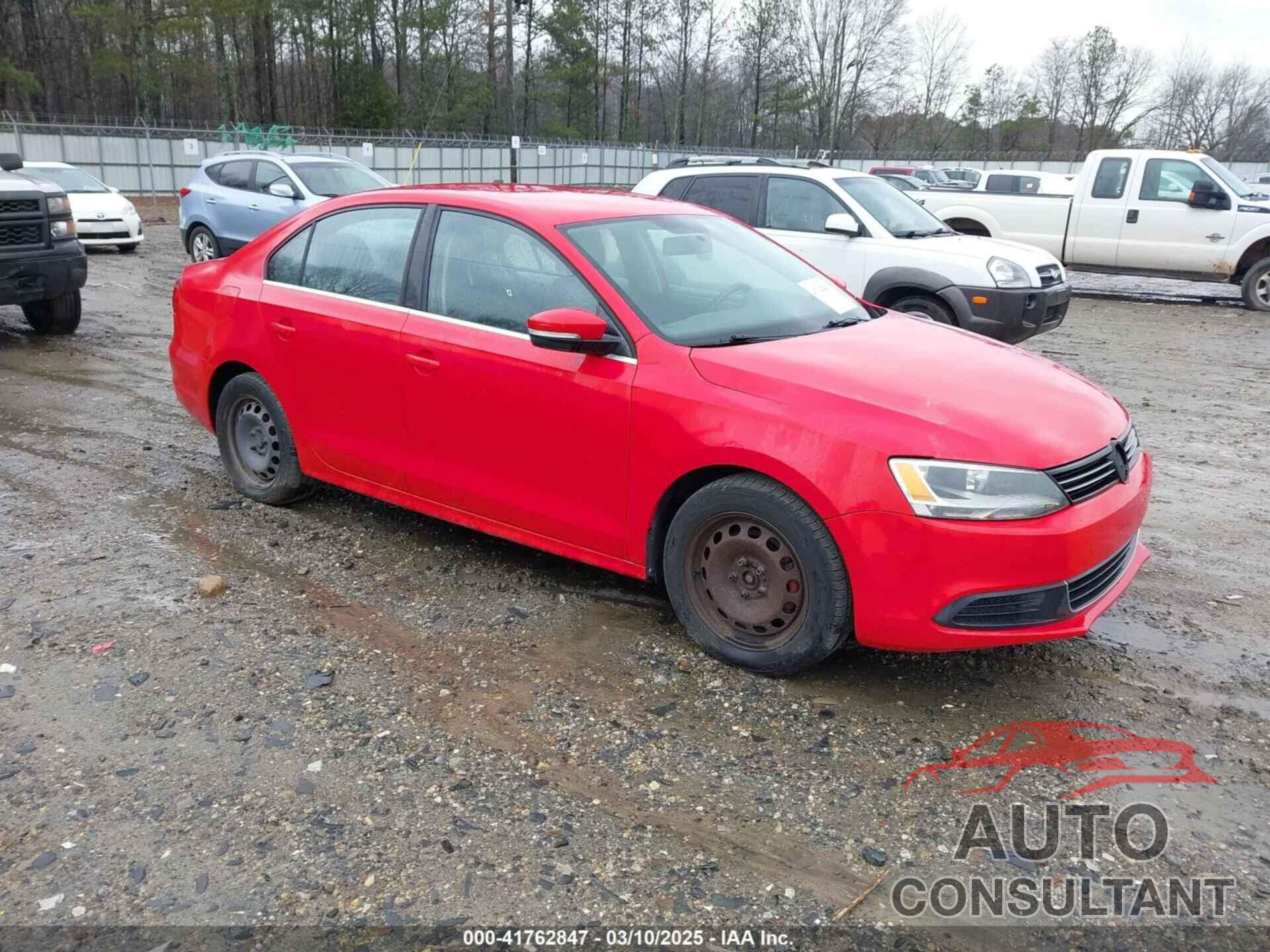 VOLKSWAGEN JETTA 2013 - 3VWDP7AJ3DM408599