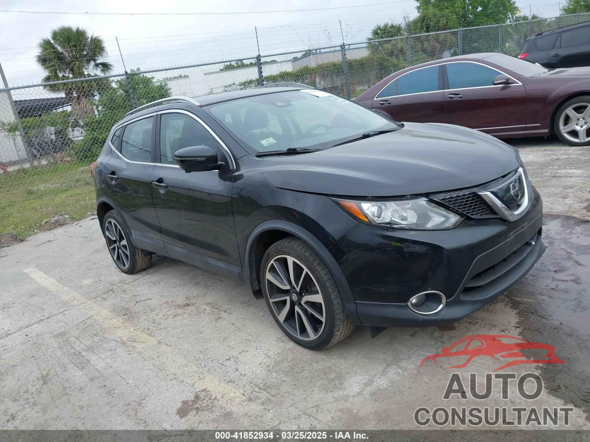 NISSAN ROGUE SPORT 2018 - JN1BJ1CR5JW201321