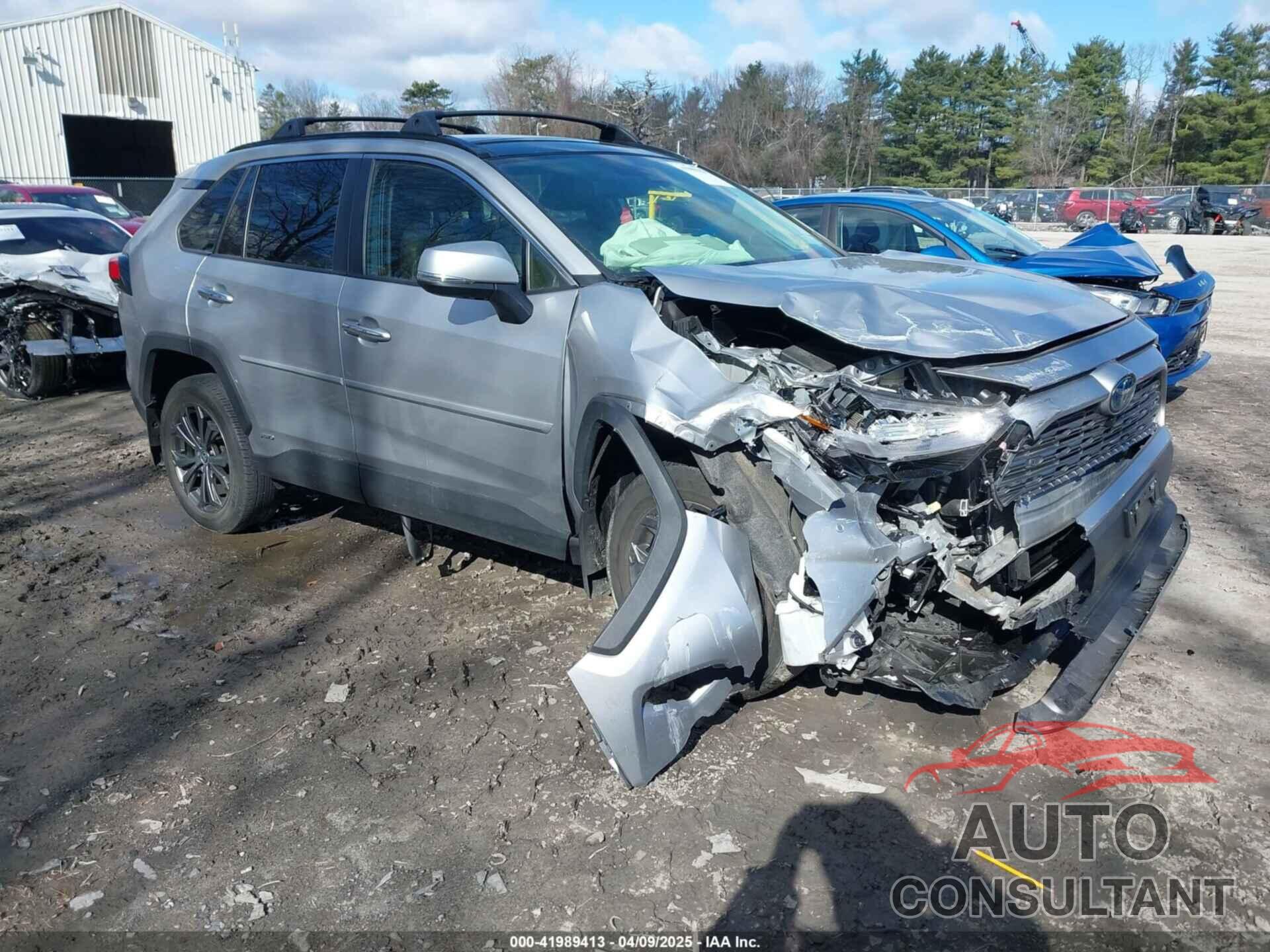 TOYOTA RAV4 HYBRID 2022 - JTMD6RFV8NJ017198