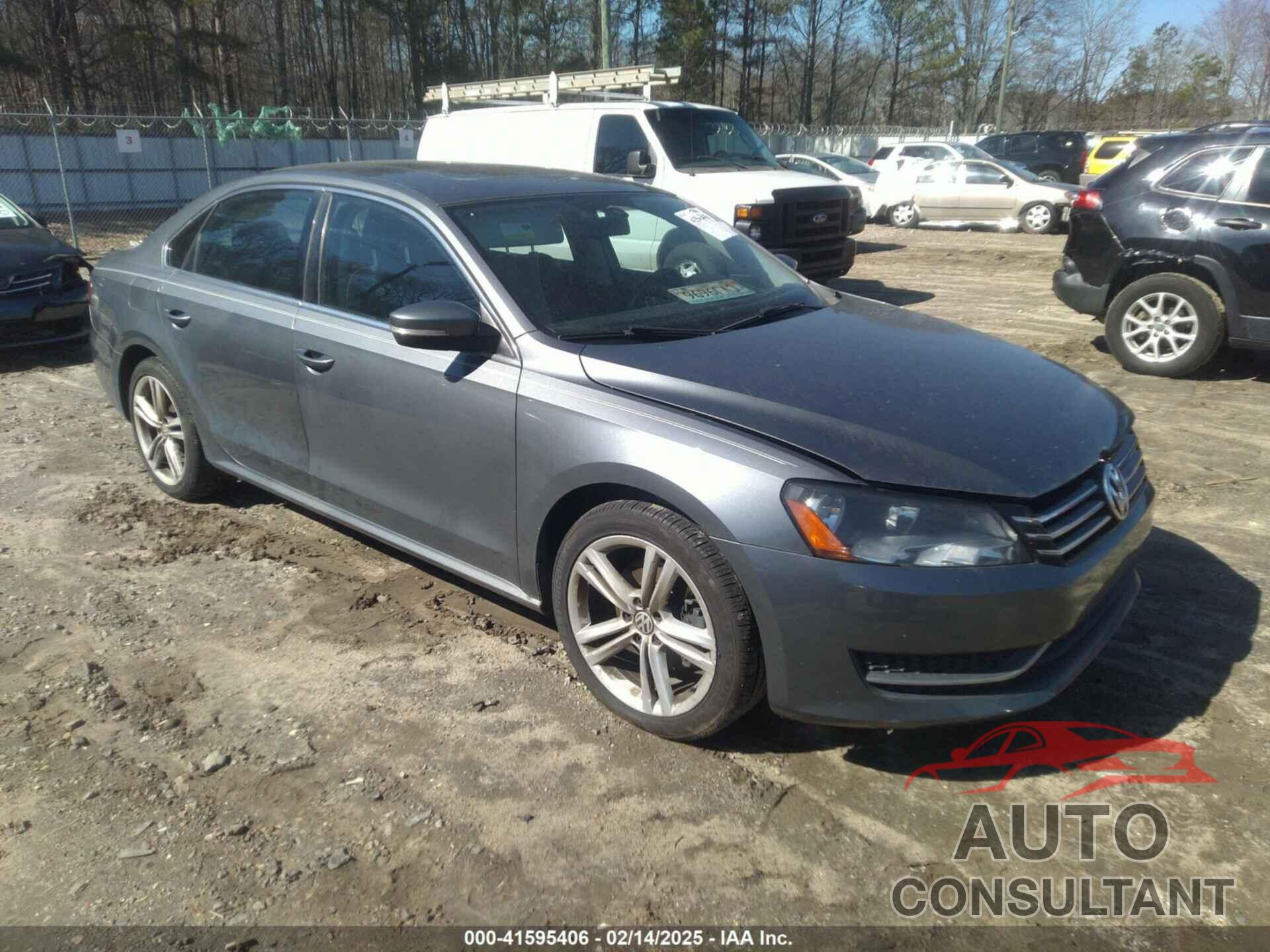 VOLKSWAGEN PASSAT 2014 - 1VWBS7A30EC039064