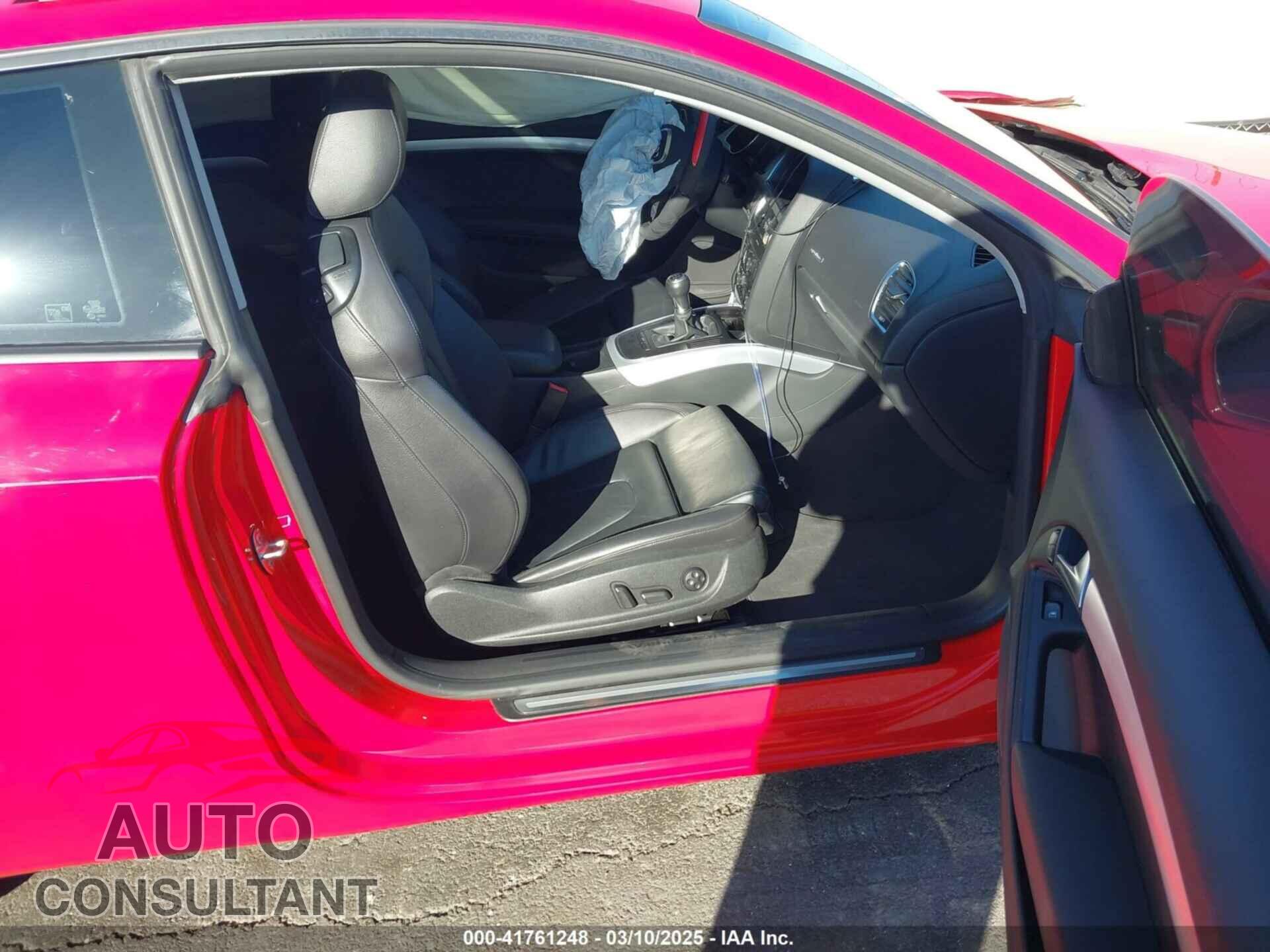 AUDI A5 2012 - WAURFAFRXCA002593