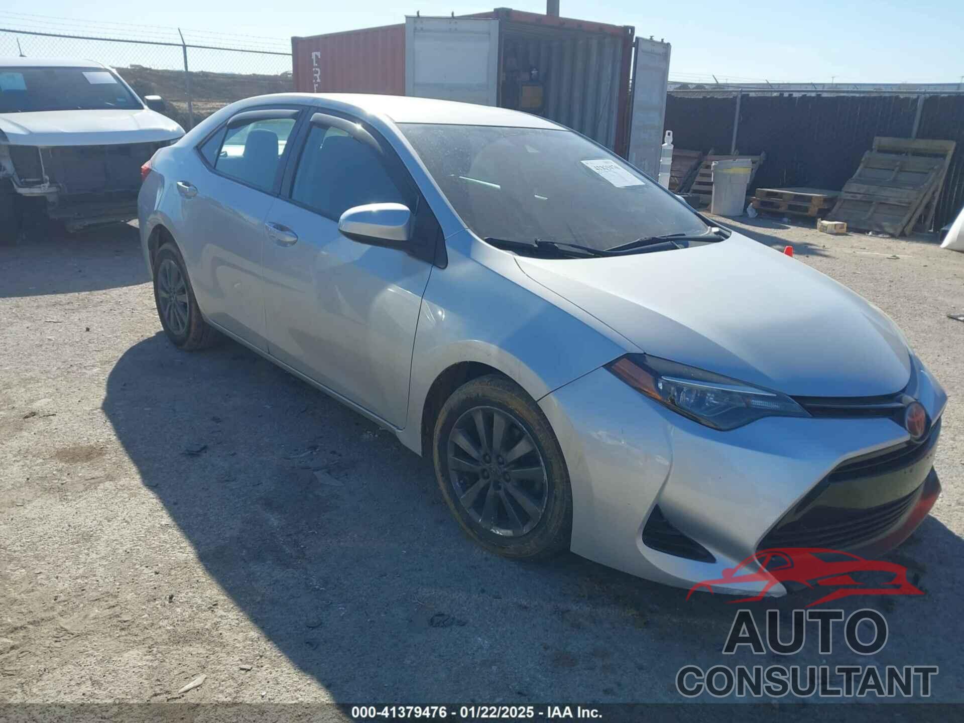 TOYOTA COROLLA 2018 - 5YFBURHE5JP806957