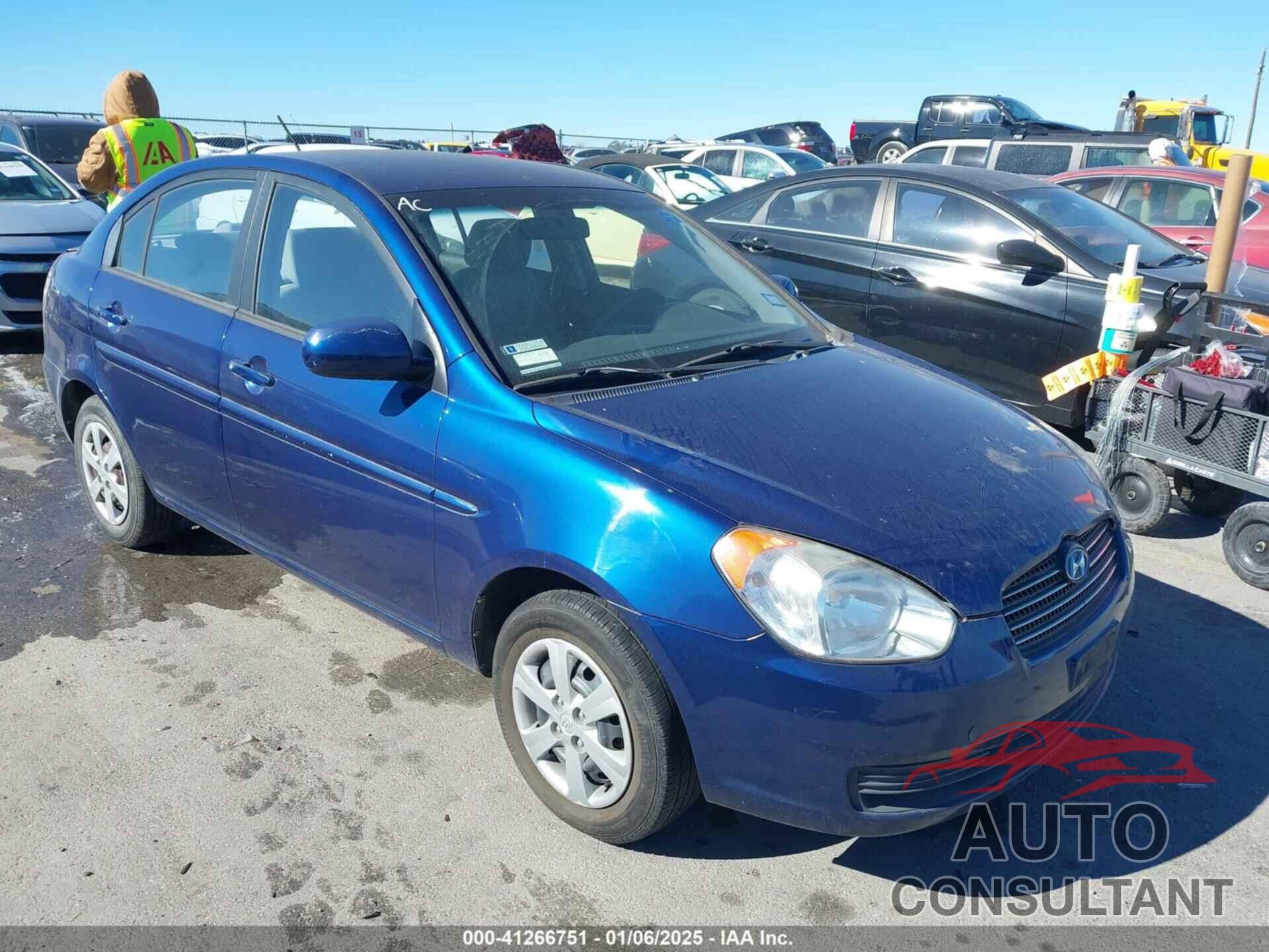 HYUNDAI ACCENT 2011 - KMHCN4AC3BU616667