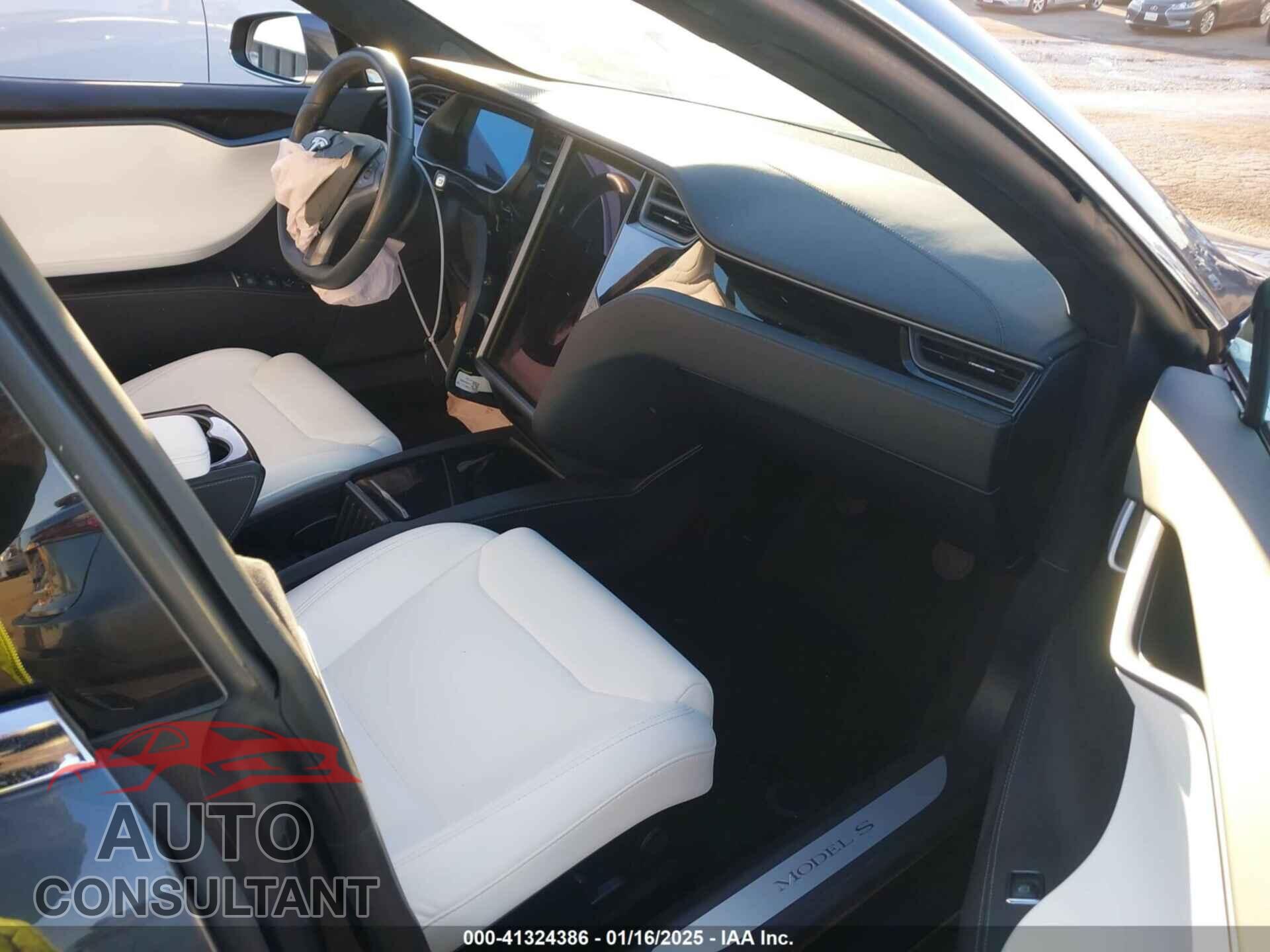 TESLA MODEL S 2018 - 5YJSA1E23JF275886