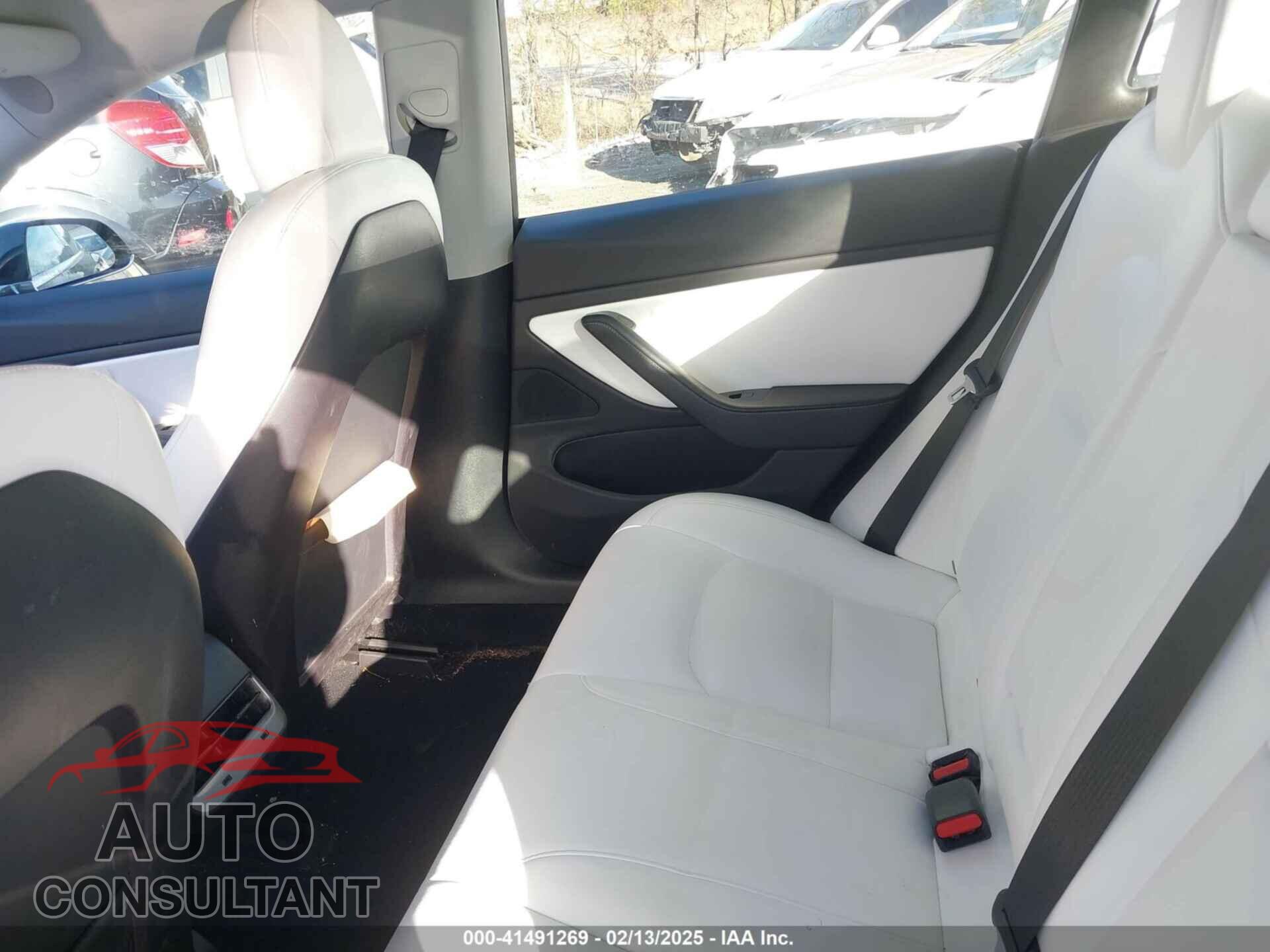 TESLA MODEL 3 2019 - 5YJ3E1EA4KF317872