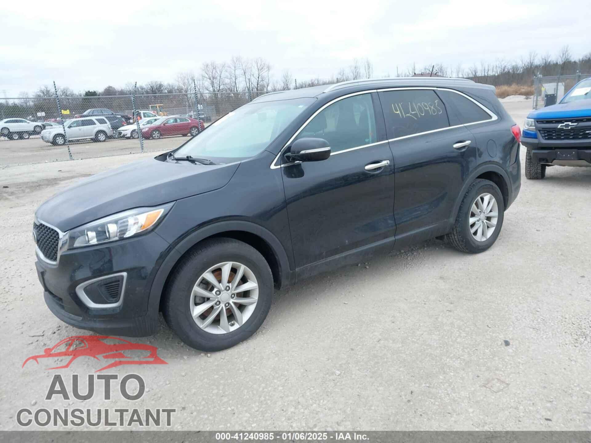 KIA SORENTO 2017 - 5XYPG4A39HG207972