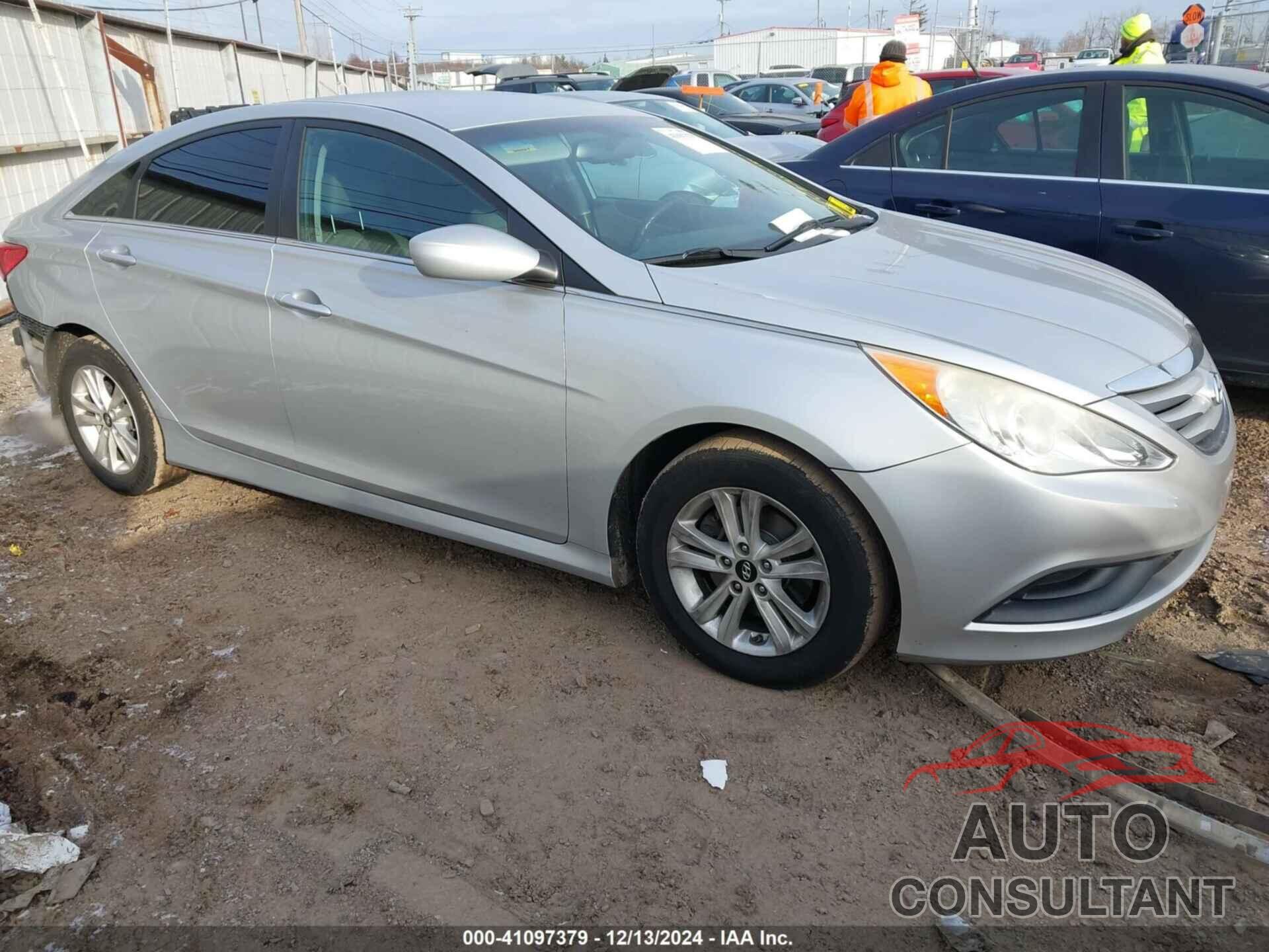 HYUNDAI SONATA 2014 - 5NPEB4AC1EH867241