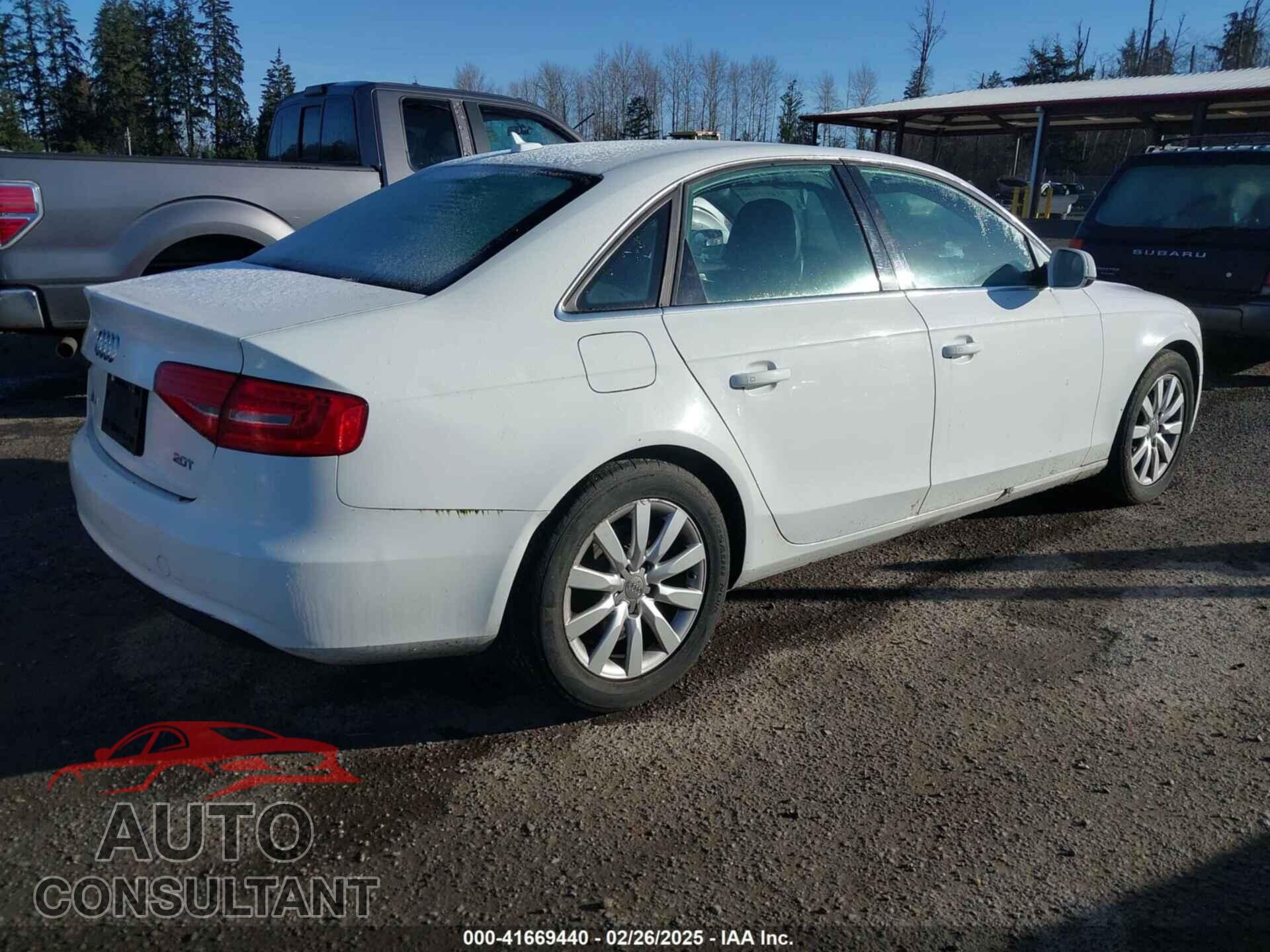 AUDI A4 2013 - WAUAFAFL7DN010475