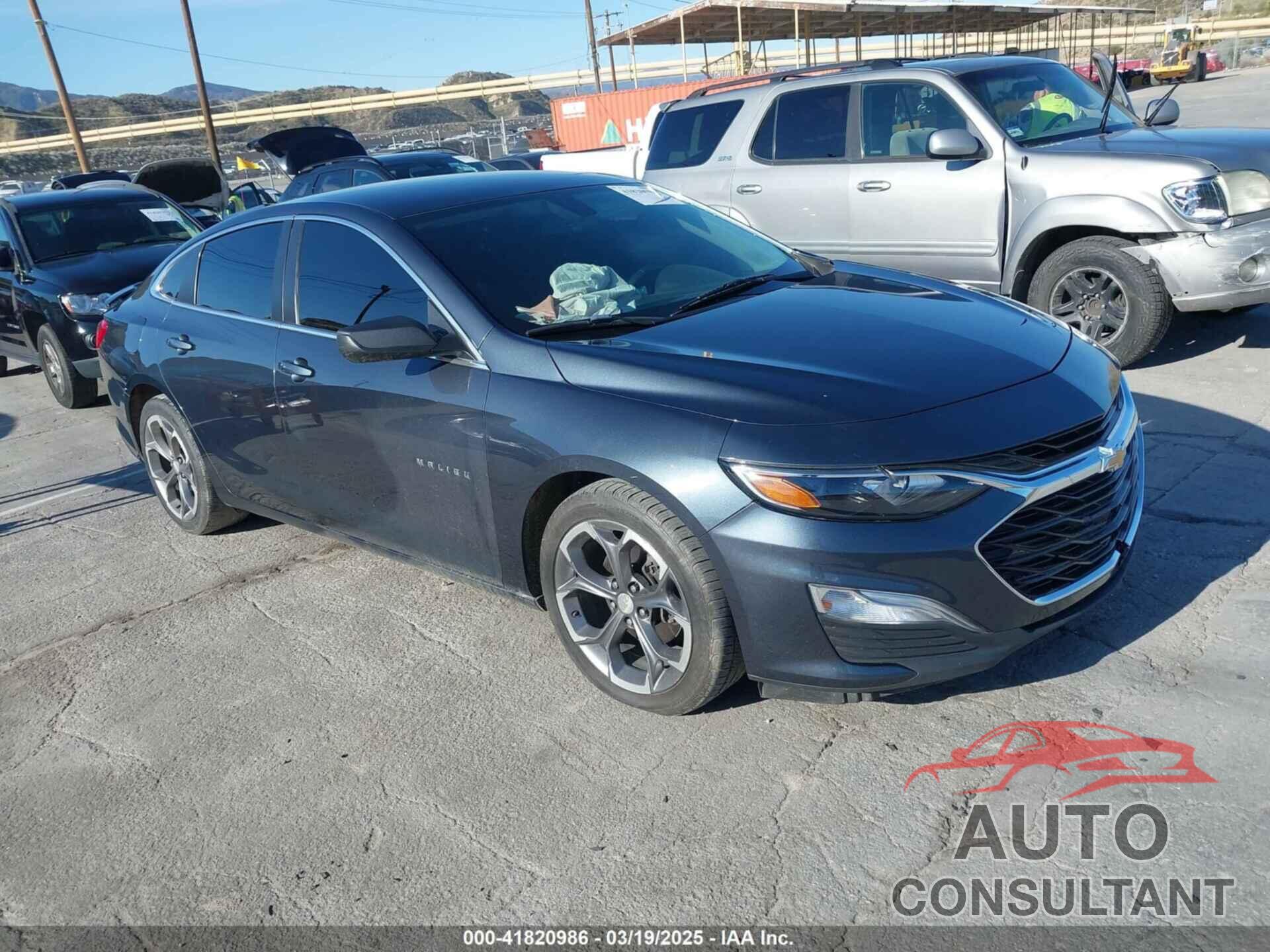 CHEVROLET MALIBU 2019 - 1G1ZG5ST7KF212278